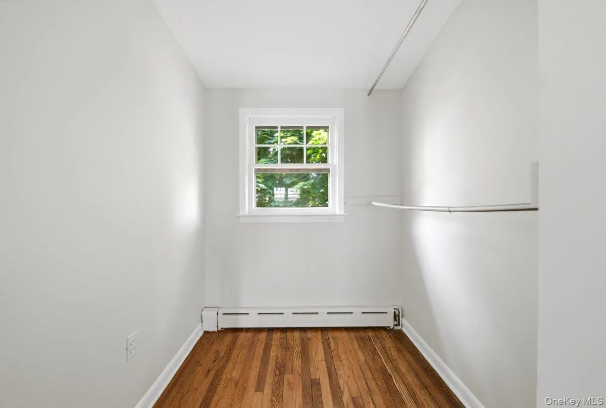 24 Cooper Street, Yonkers, NY, 2 Bedrooms Bedrooms, 7 Rooms Rooms,1 BathroomBathrooms,Residential,For Rent,Cooper,0,1020662 24 Cooper Street, Yonkers, NY, 2 Bedrooms Bedrooms, 7 Rooms Rooms,1 BathroomBathrooms,Residential,For Rent,Cooper,0,1020662