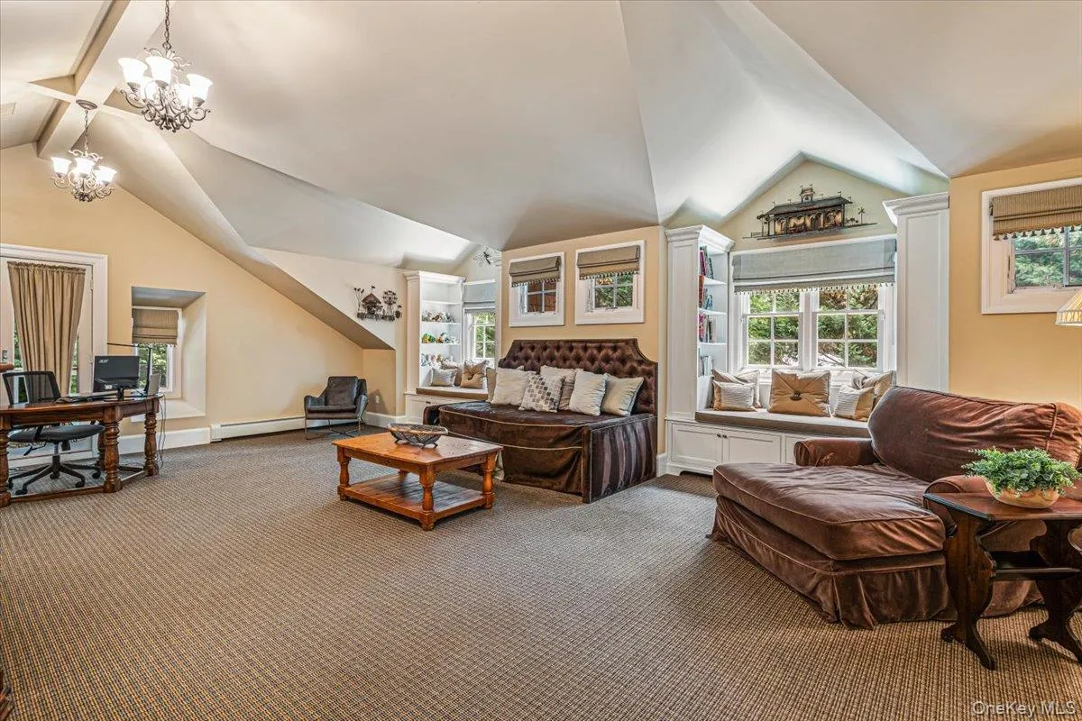39 Cherry Lane, Oyster Bay, NY, 5 Bedrooms Bedrooms, 9 Rooms Rooms,5 BathroomsBathrooms,Residential,For Rent,Cherry,0,1020663 39 Cherry Lane, Oyster Bay, NY, 5 Bedrooms Bedrooms, 9 Rooms Rooms,5 BathroomsBathrooms,Residential,For Rent,Cherry,0,1020663