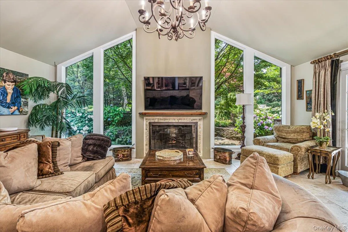 39 Cherry Lane, Oyster Bay, NY, 5 Bedrooms Bedrooms, 9 Rooms Rooms,5 BathroomsBathrooms,Residential,For Rent,Cherry,0,1020663 39 Cherry Lane, Oyster Bay, NY, 5 Bedrooms Bedrooms, 9 Rooms Rooms,5 BathroomsBathrooms,Residential,For Rent,Cherry,0,1020663