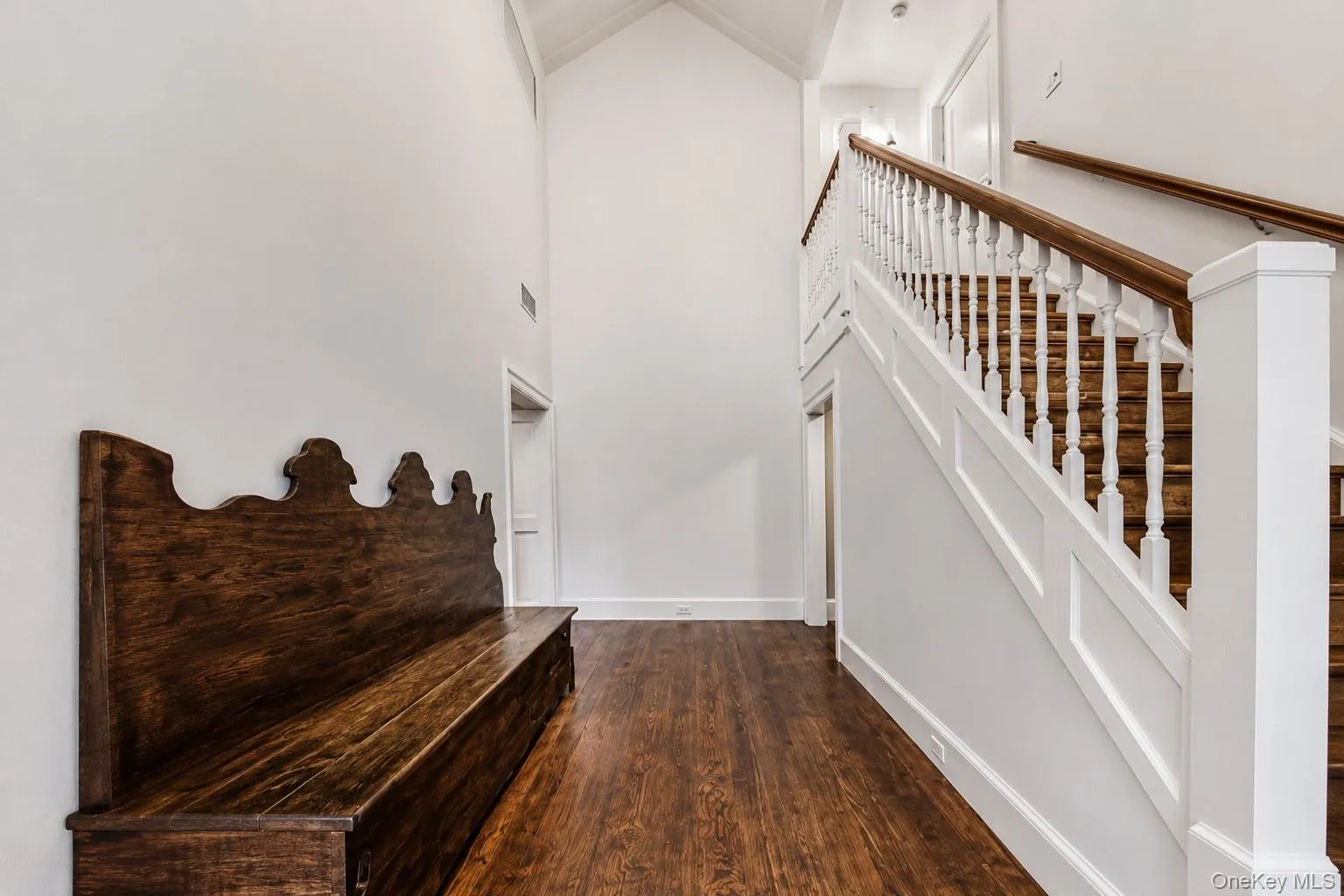 39 Cherry Lane, Oyster Bay, NY, 5 Bedrooms Bedrooms, 9 Rooms Rooms,5 BathroomsBathrooms,Residential,For Rent,Cherry,0,1020663 39 Cherry Lane, Oyster Bay, NY, 5 Bedrooms Bedrooms, 9 Rooms Rooms,5 BathroomsBathrooms,Residential,For Rent,Cherry,0,1020663