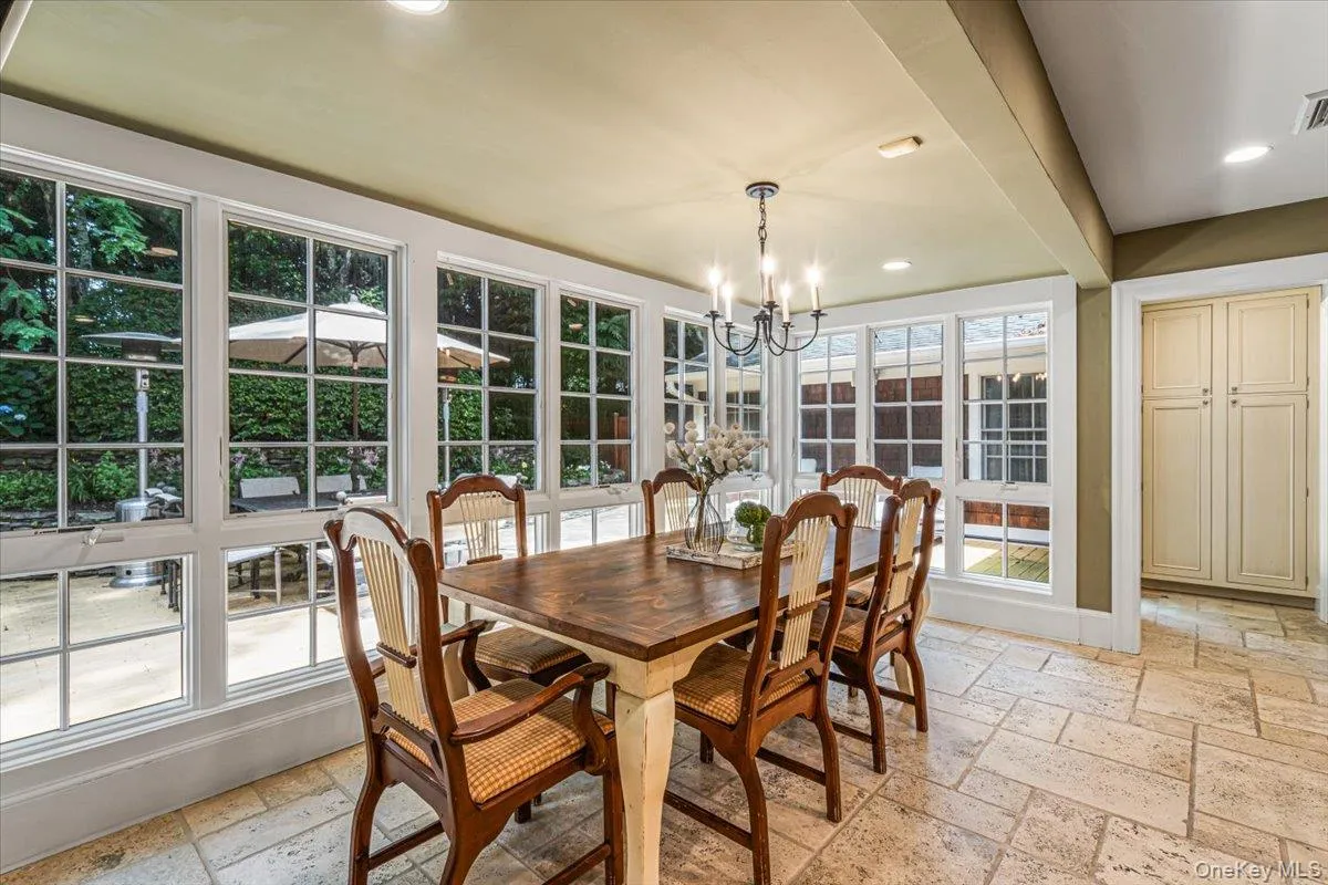 39 Cherry Lane, Oyster Bay, NY, 5 Bedrooms Bedrooms, 9 Rooms Rooms,5 BathroomsBathrooms,Residential,For Rent,Cherry,0,1020663 39 Cherry Lane, Oyster Bay, NY, 5 Bedrooms Bedrooms, 9 Rooms Rooms,5 BathroomsBathrooms,Residential,For Rent,Cherry,0,1020663