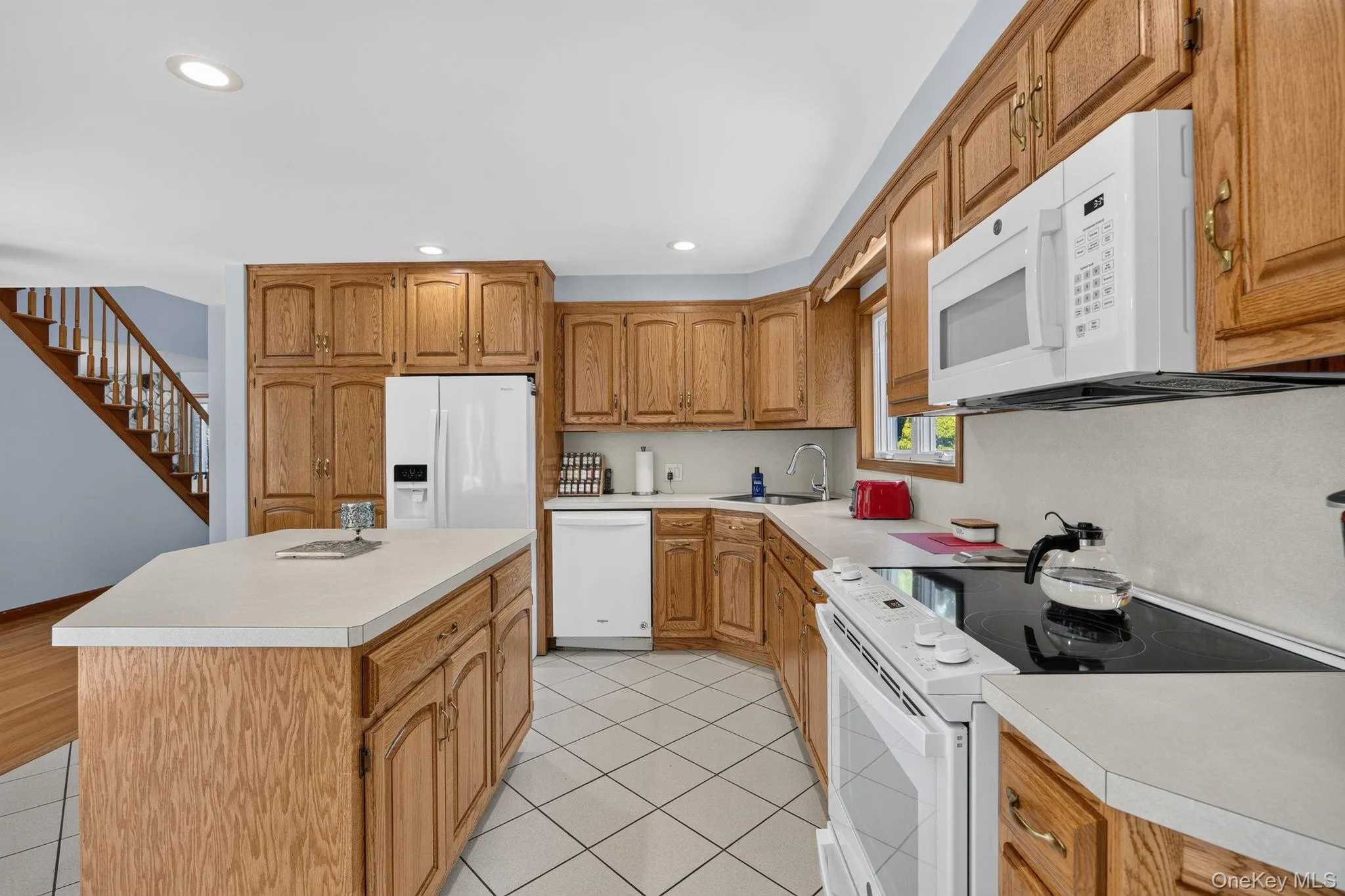 103 Soundview Drive, Brookhaven, NY, 4 Bedrooms Bedrooms, 7 Rooms Rooms,2 BathroomsBathrooms,Residential,For Rent,Soundview,0,1020664 103 Soundview Drive, Brookhaven, NY, 4 Bedrooms Bedrooms, 7 Rooms Rooms,2 BathroomsBathrooms,Residential,For Rent,Soundview,0,1020664