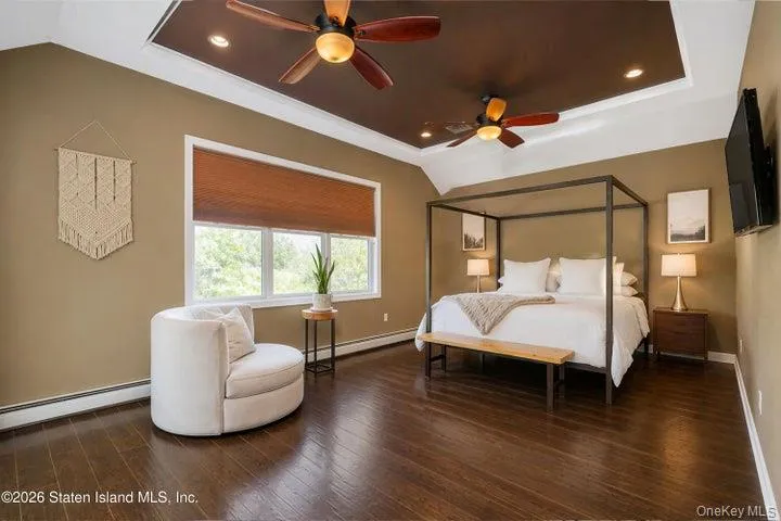 100 Hull Ave, New York, NY, 6 Bedrooms Bedrooms, 14 Rooms Rooms,3 BathroomsBathrooms,Residential,For Rent,Hull Ave,0,1020666 100 Hull Ave, New York, NY, 6 Bedrooms Bedrooms, 14 Rooms Rooms,3 BathroomsBathrooms,Residential,For Rent,Hull Ave,0,1020666