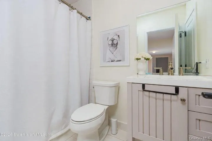 100 Hull Ave, New York, NY, 6 Bedrooms Bedrooms, 14 Rooms Rooms,3 BathroomsBathrooms,Residential,For Rent,Hull Ave,0,1020666 100 Hull Ave, New York, NY, 6 Bedrooms Bedrooms, 14 Rooms Rooms,3 BathroomsBathrooms,Residential,For Rent,Hull Ave,0,1020666