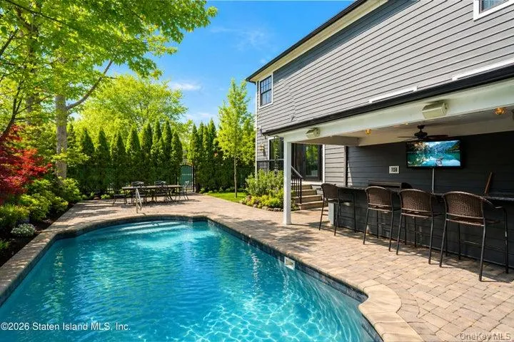 100 Hull Ave, New York, NY, 6 Bedrooms Bedrooms, 14 Rooms Rooms,3 BathroomsBathrooms,Residential,For Rent,Hull Ave,0,1020666 100 Hull Ave, New York, NY, 6 Bedrooms Bedrooms, 14 Rooms Rooms,3 BathroomsBathrooms,Residential,For Rent,Hull Ave,0,1020666