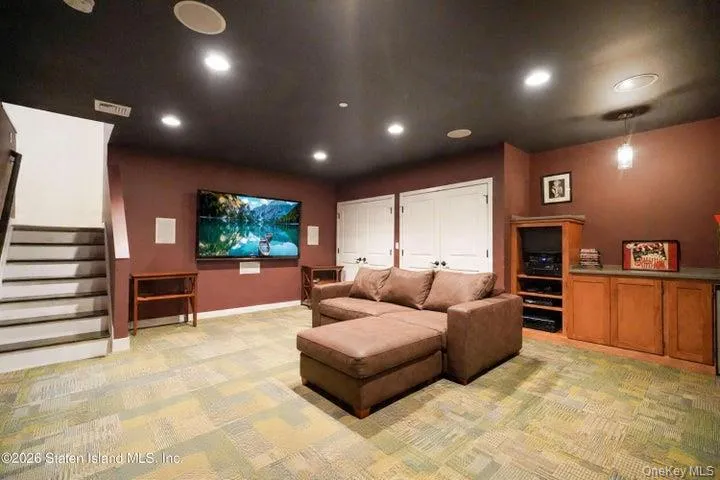 100 Hull Ave, New York, NY, 6 Bedrooms Bedrooms, 14 Rooms Rooms,3 BathroomsBathrooms,Residential,For Rent,Hull Ave,0,1020666 100 Hull Ave, New York, NY, 6 Bedrooms Bedrooms, 14 Rooms Rooms,3 BathroomsBathrooms,Residential,For Rent,Hull Ave,0,1020666