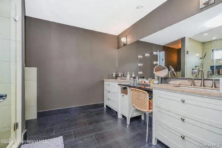 100 Hull Ave, New York, NY, 6 Bedrooms Bedrooms, 14 Rooms Rooms,3 BathroomsBathrooms,Residential,For Rent,Hull Ave,0,1020666 100 Hull Ave, New York, NY, 6 Bedrooms Bedrooms, 14 Rooms Rooms,3 BathroomsBathrooms,Residential,For Rent,Hull Ave,0,1020666