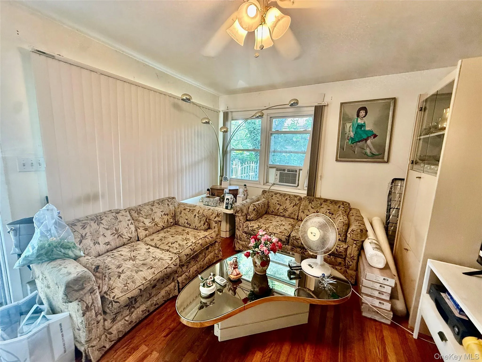 70 Brushwood Drive, Brookhaven, NY, 2 Bedrooms Bedrooms, 6 Rooms Rooms,1 BathroomBathrooms,Residential,For Rent,Brushwood,0,1020668 70 Brushwood Drive, Brookhaven, NY, 2 Bedrooms Bedrooms, 6 Rooms Rooms,1 BathroomBathrooms,Residential,For Rent,Brushwood,0,1020668
