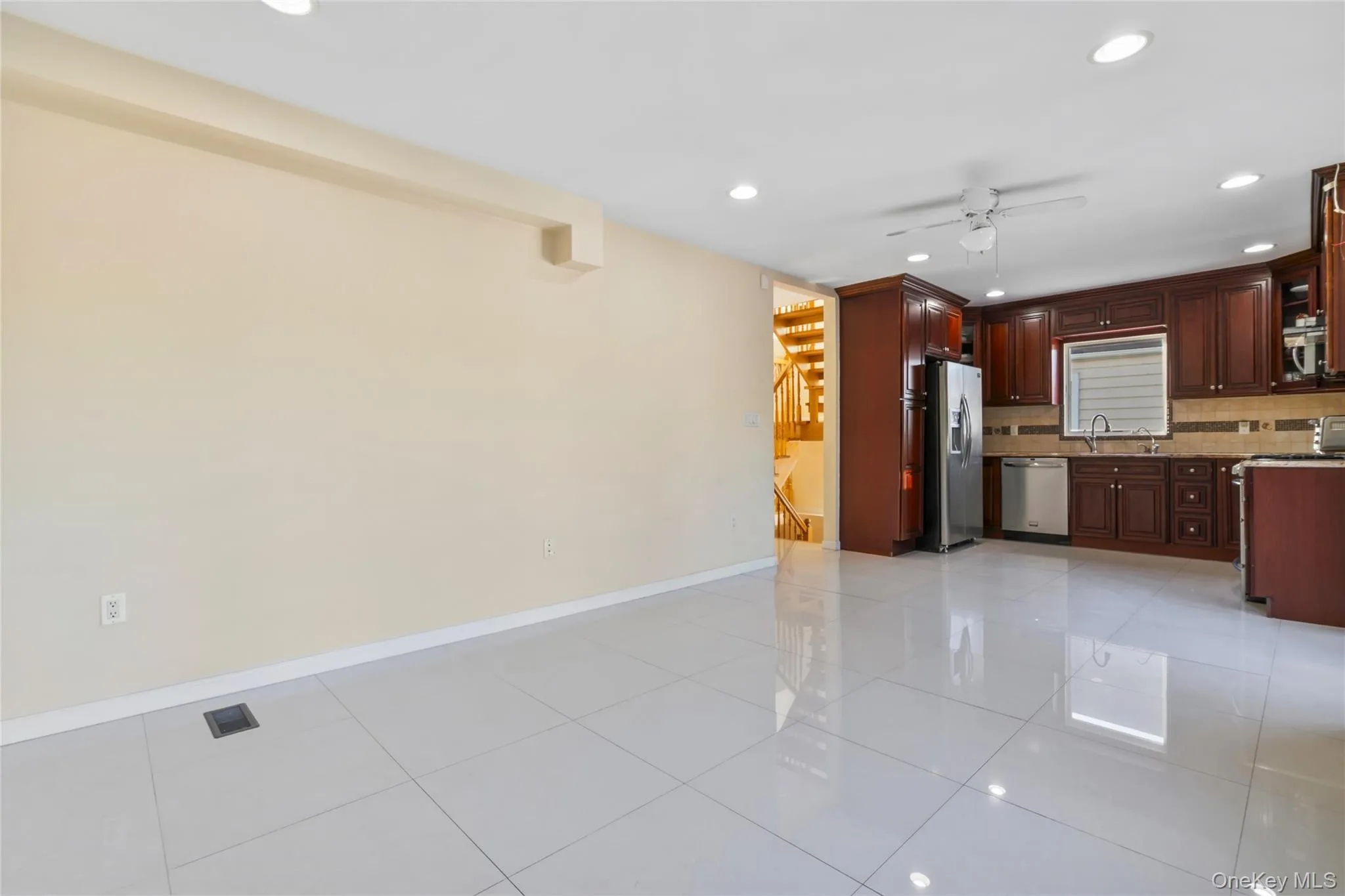 20 Heywood Street, Hempstead, NY, 5 Bedrooms Bedrooms, 7 Rooms Rooms,4 BathroomsBathrooms,Residential,For Rent,Heywood,0,1020669 20 Heywood Street, Hempstead, NY, 5 Bedrooms Bedrooms, 7 Rooms Rooms,4 BathroomsBathrooms,Residential,For Rent,Heywood,0,1020669