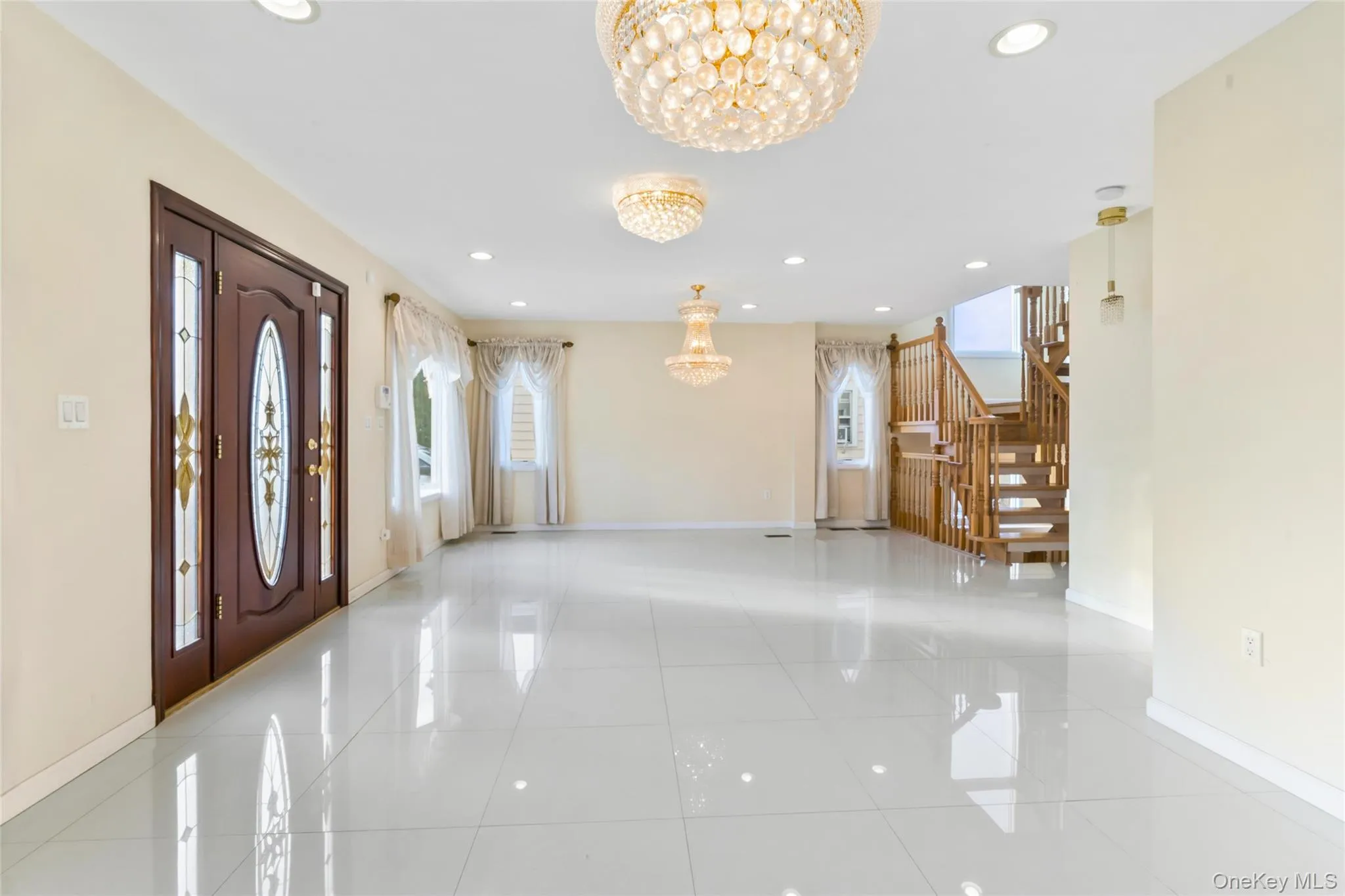 20 Heywood Street, Hempstead, NY, 5 Bedrooms Bedrooms, 7 Rooms Rooms,4 BathroomsBathrooms,Residential,For Rent,Heywood,0,1020669 20 Heywood Street, Hempstead, NY, 5 Bedrooms Bedrooms, 7 Rooms Rooms,4 BathroomsBathrooms,Residential,For Rent,Heywood,0,1020669