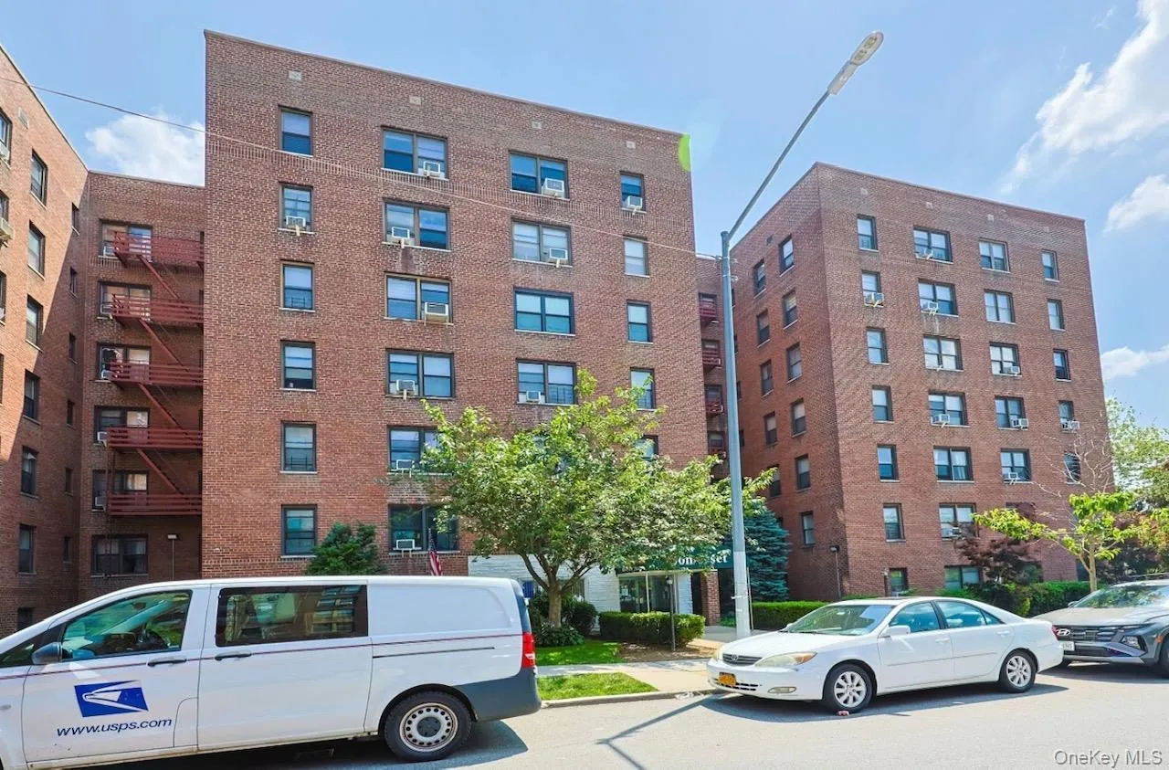 83-85 116th Street, New York, NY, 2 Bedrooms Bedrooms, 4 Rooms Rooms,1 BathroomBathrooms,Residential,For Rent,116th,0,1020670 83-85 116th Street, New York, NY, 2 Bedrooms Bedrooms, 4 Rooms Rooms,1 BathroomBathrooms,Residential,For Rent,116th,0,1020670