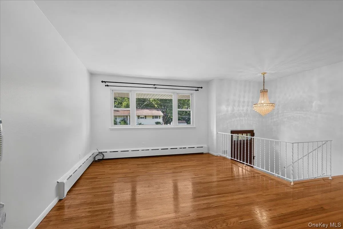 12 Flitt Street, Clarkstown, NY, 4 Bedrooms Bedrooms, 8 Rooms Rooms,2 BathroomsBathrooms,Residential,For Rent,Flitt,0,1020671 12 Flitt Street, Clarkstown, NY, 4 Bedrooms Bedrooms, 8 Rooms Rooms,2 BathroomsBathrooms,Residential,For Rent,Flitt,0,1020671