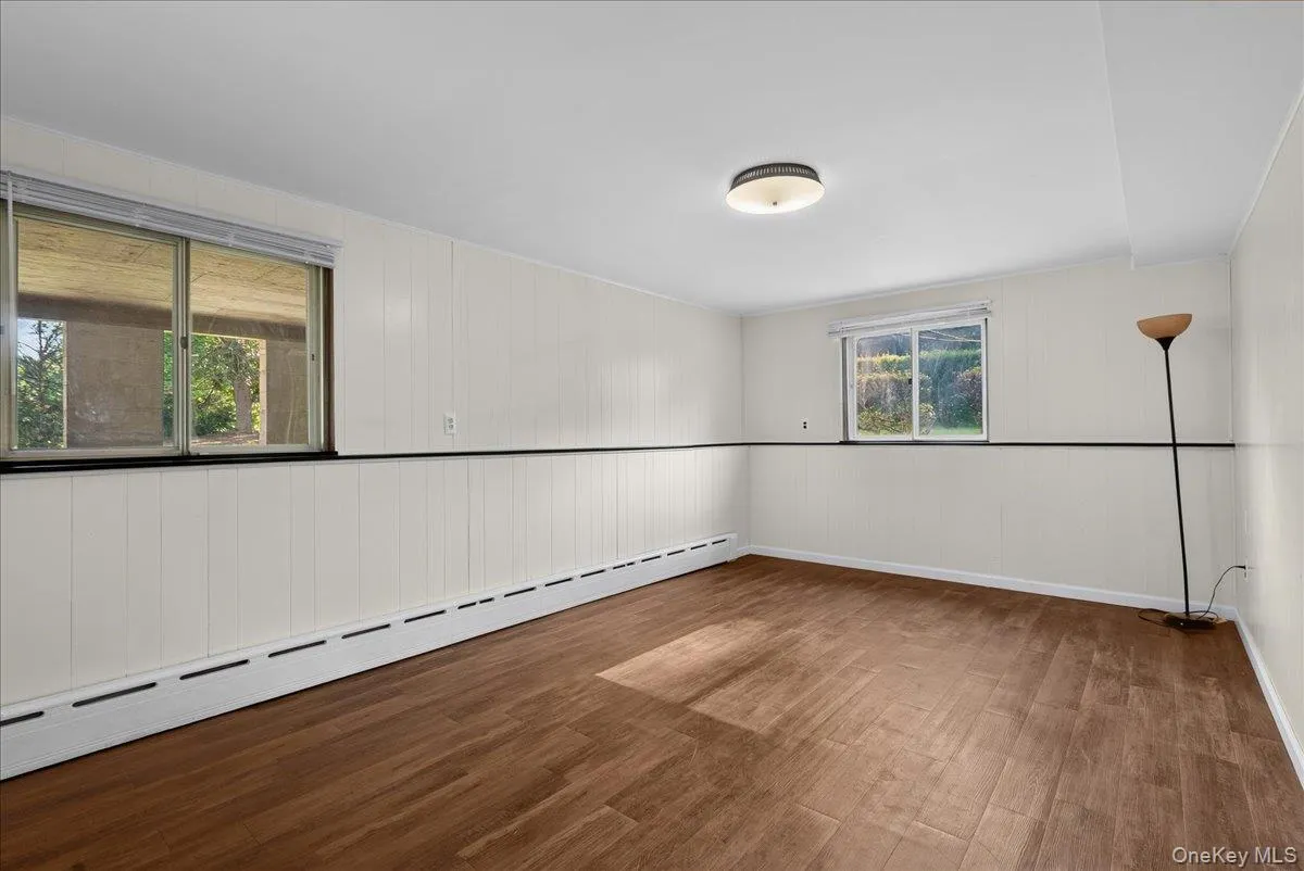 12 Flitt Street, Clarkstown, NY, 4 Bedrooms Bedrooms, 8 Rooms Rooms,2 BathroomsBathrooms,Residential,For Rent,Flitt,0,1020671 12 Flitt Street, Clarkstown, NY, 4 Bedrooms Bedrooms, 8 Rooms Rooms,2 BathroomsBathrooms,Residential,For Rent,Flitt,0,1020671