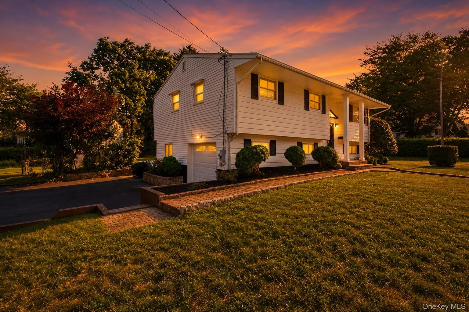 12 Flitt Street, Clarkstown, NY, 4 Bedrooms Bedrooms, 8 Rooms Rooms,2 BathroomsBathrooms,Residential,For Rent,Flitt,0,1020671 12 Flitt Street, Clarkstown, NY, 4 Bedrooms Bedrooms, 8 Rooms Rooms,2 BathroomsBathrooms,Residential,For Rent,Flitt,0,1020671