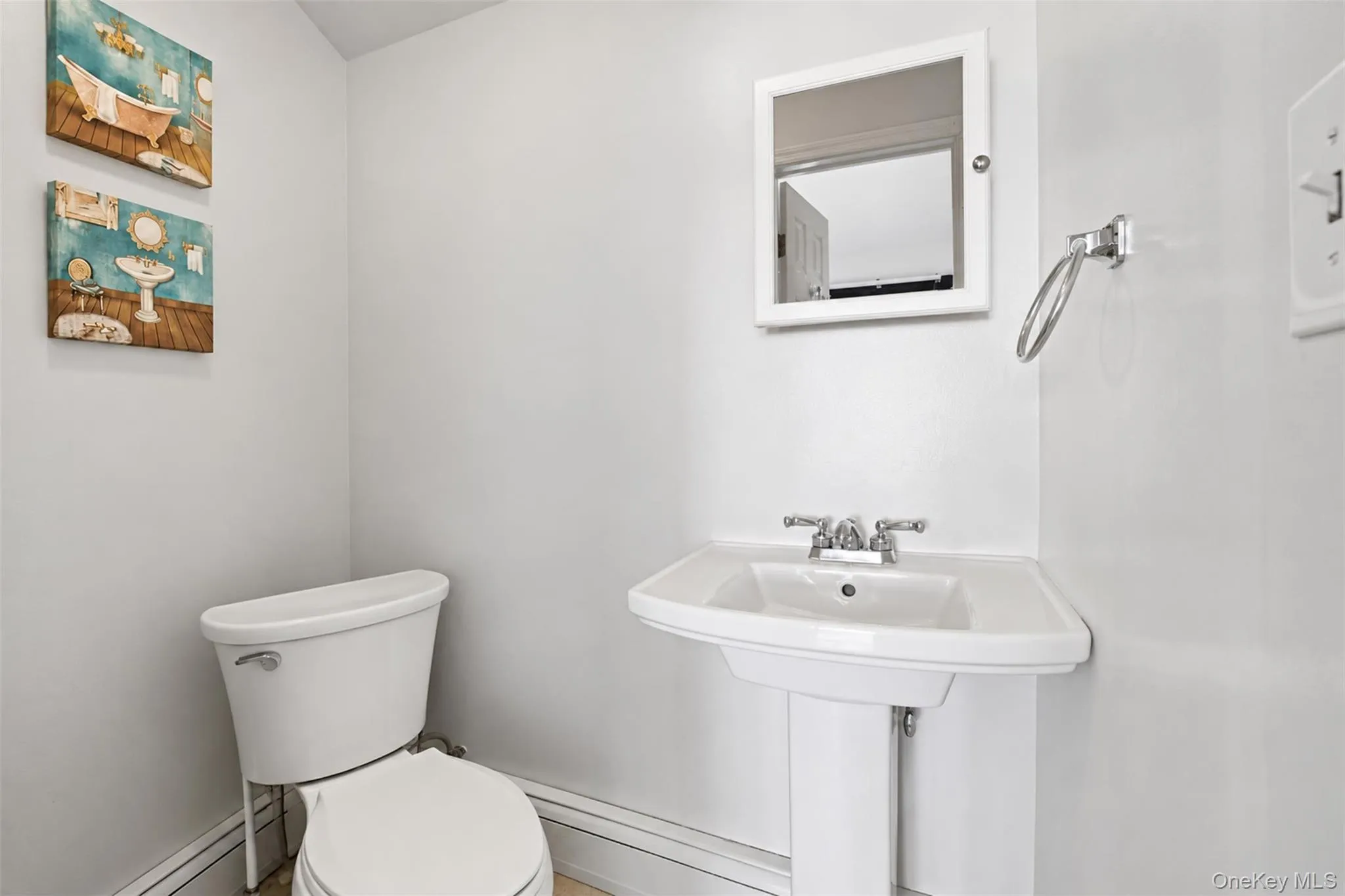 13 Columbia Avenue, Middletown, NY, 3 Bedrooms Bedrooms, 6 Rooms Rooms,1 BathroomBathrooms,Residential,For Rent,Columbia,0,1020678 13 Columbia Avenue, Middletown, NY, 3 Bedrooms Bedrooms, 6 Rooms Rooms,1 BathroomBathrooms,Residential,For Rent,Columbia,0,1020678