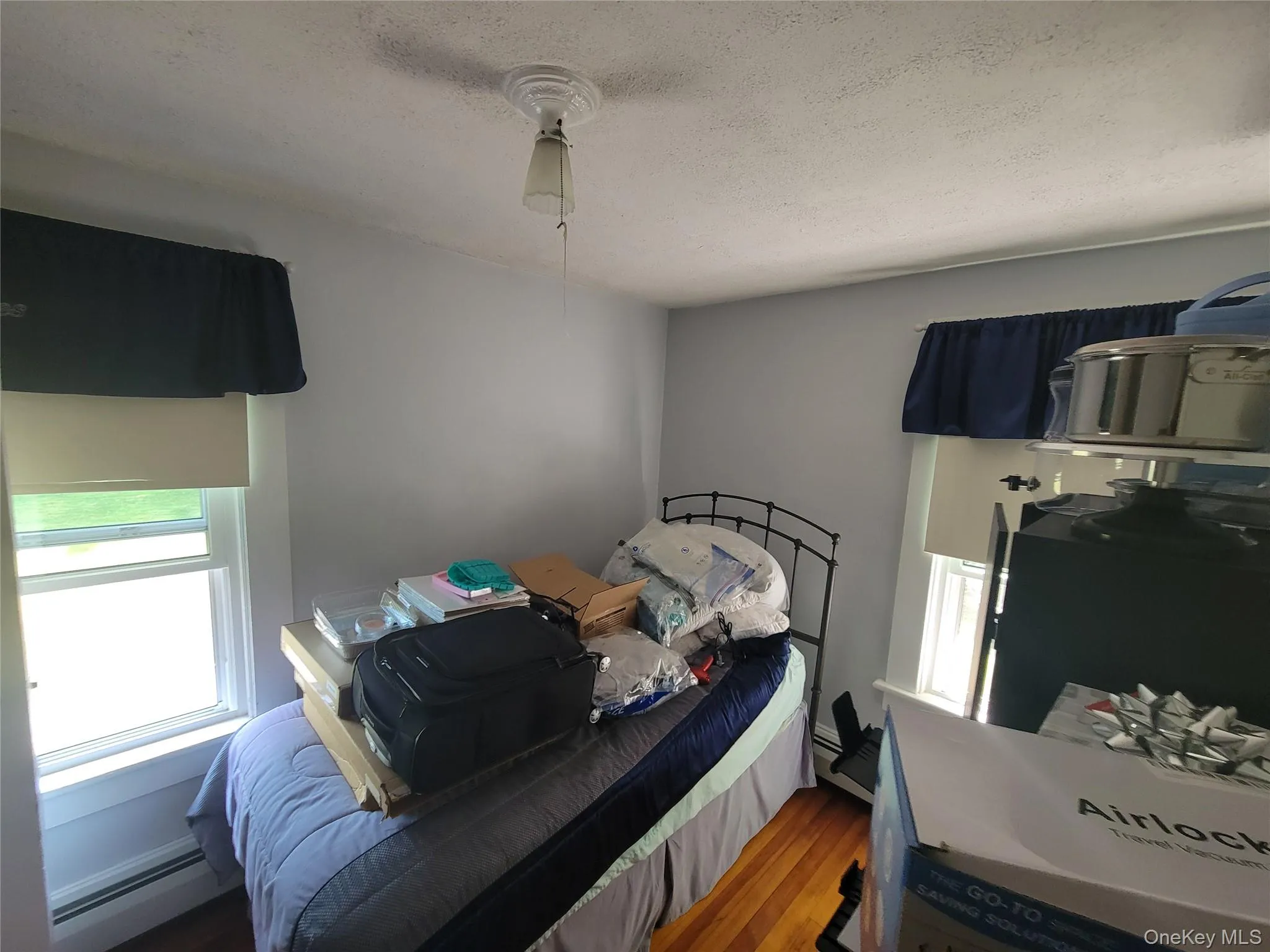 3 Albertson Road, Marlboro, NY, 2 Bedrooms Bedrooms, 5 Rooms Rooms,1 BathroomBathrooms,Residential,For Rent,Albertson,0,1020679 3 Albertson Road, Marlboro, NY, 2 Bedrooms Bedrooms, 5 Rooms Rooms,1 BathroomBathrooms,Residential,For Rent,Albertson,0,1020679