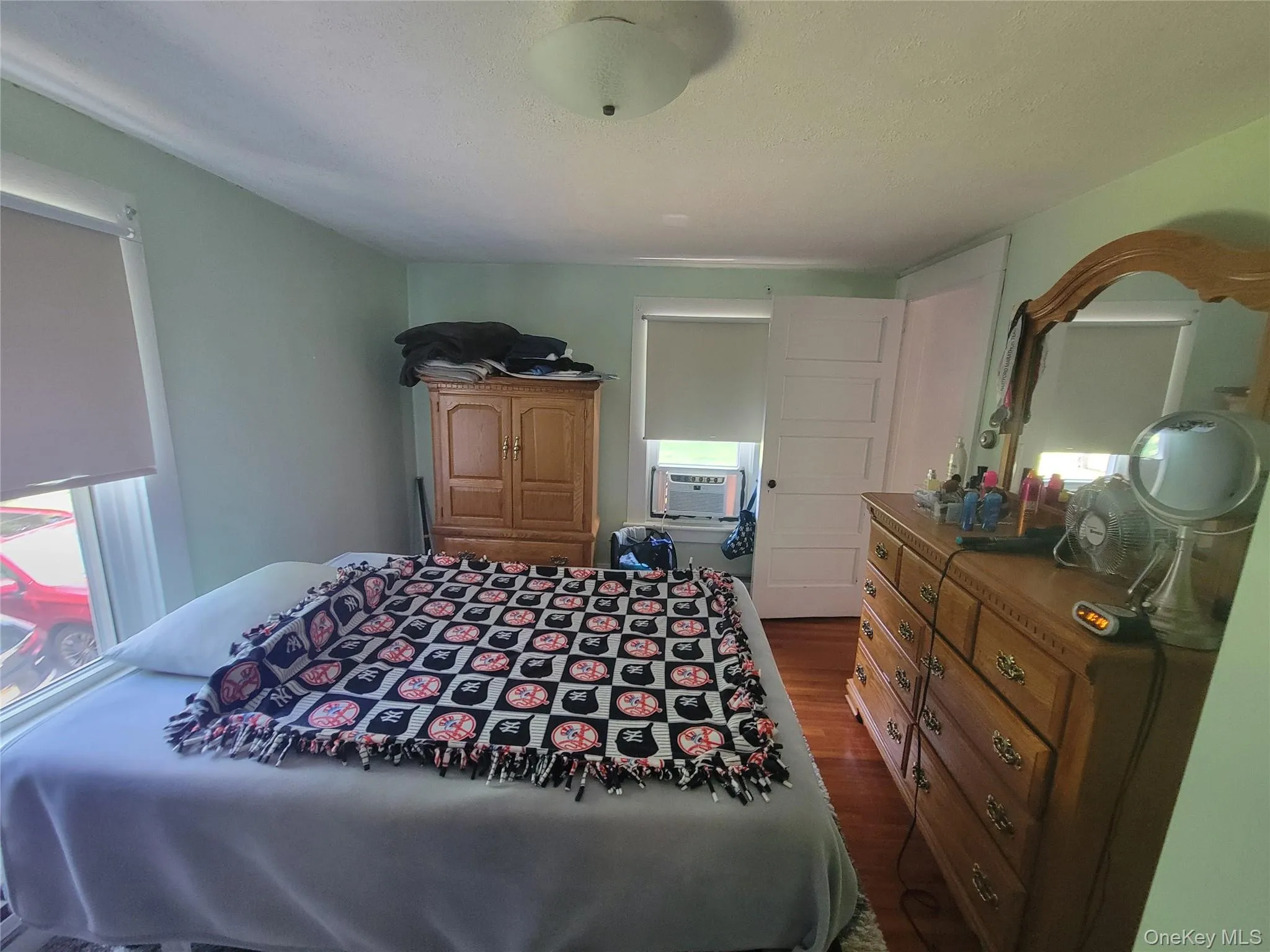 3 Albertson Road, Marlboro, NY, 2 Bedrooms Bedrooms, 5 Rooms Rooms,1 BathroomBathrooms,Residential,For Rent,Albertson,0,1020679 3 Albertson Road, Marlboro, NY, 2 Bedrooms Bedrooms, 5 Rooms Rooms,1 BathroomBathrooms,Residential,For Rent,Albertson,0,1020679