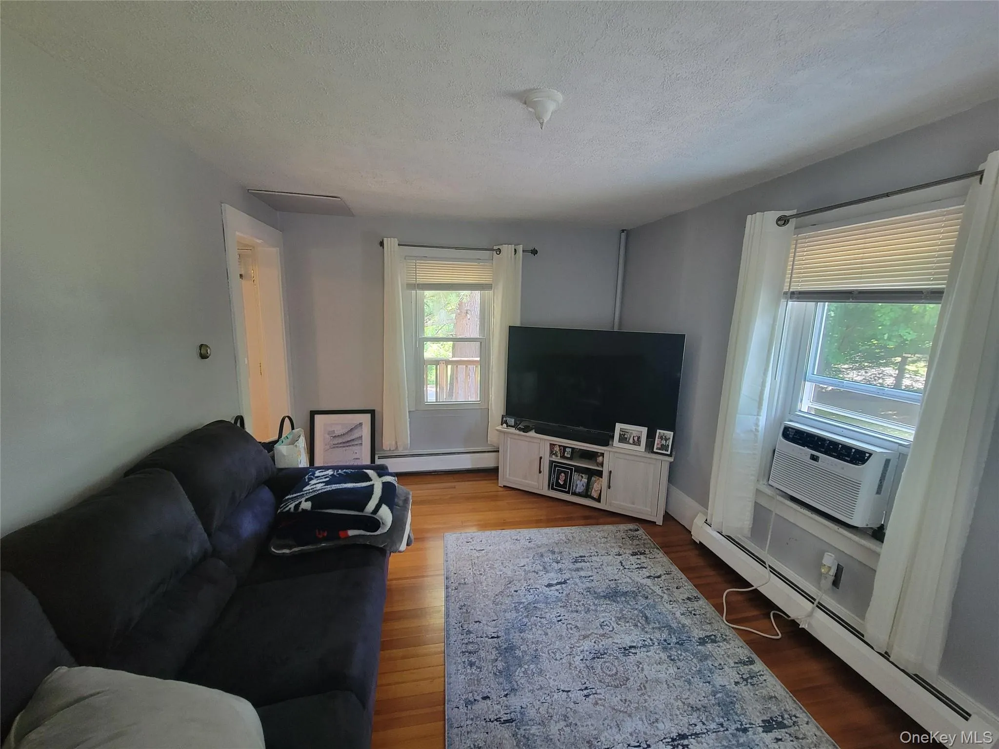 3 Albertson Road, Marlboro, NY, 2 Bedrooms Bedrooms, 5 Rooms Rooms,1 BathroomBathrooms,Residential,For Rent,Albertson,0,1020679 3 Albertson Road, Marlboro, NY, 2 Bedrooms Bedrooms, 5 Rooms Rooms,1 BathroomBathrooms,Residential,For Rent,Albertson,0,1020679