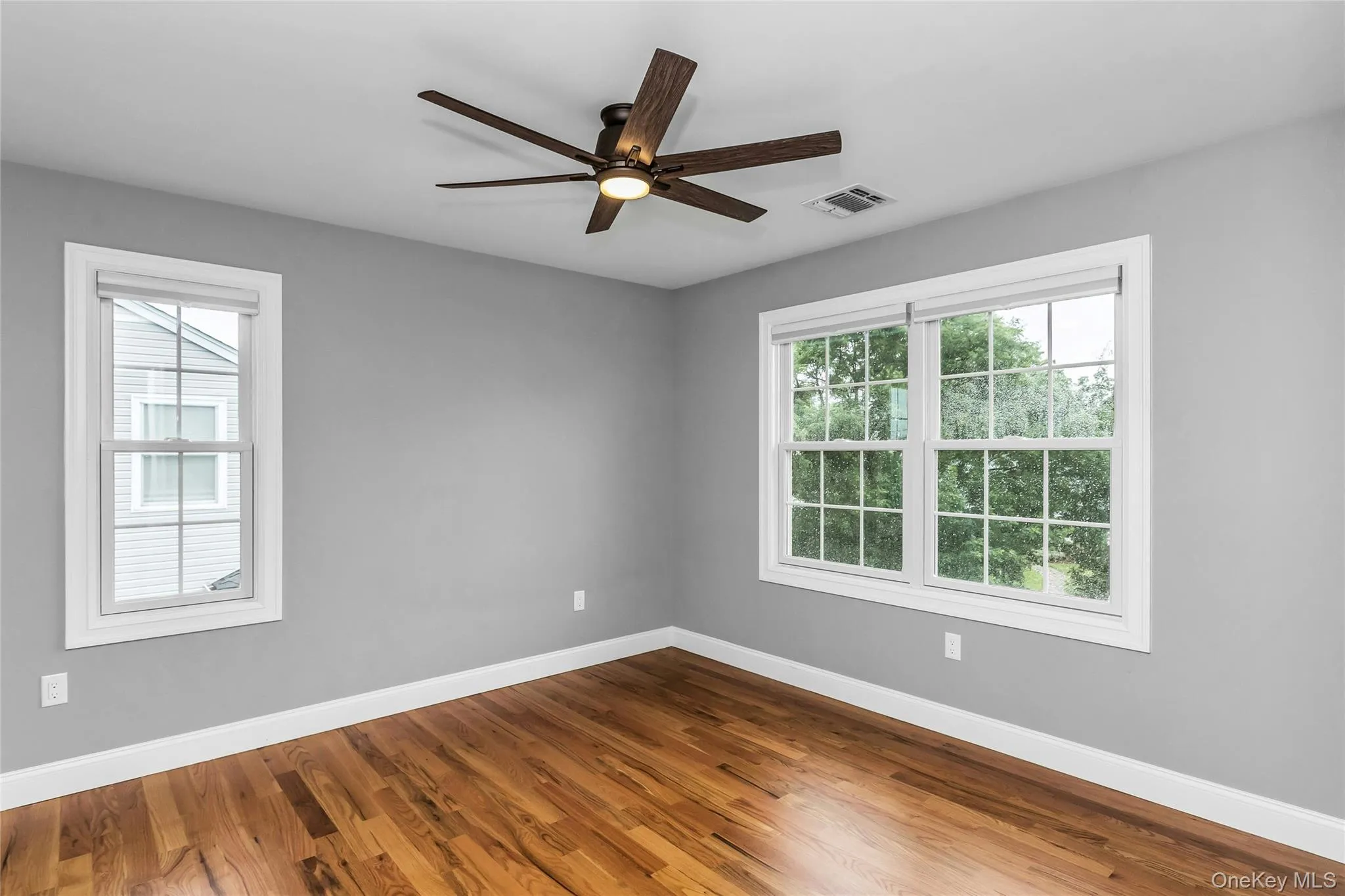 17 Vera Avenue, Oyster Bay, NY, 4 Bedrooms Bedrooms, 11 Rooms Rooms,3 BathroomsBathrooms,Residential,For Rent,Vera,0,1020683 17 Vera Avenue, Oyster Bay, NY, 4 Bedrooms Bedrooms, 11 Rooms Rooms,3 BathroomsBathrooms,Residential,For Rent,Vera,0,1020683