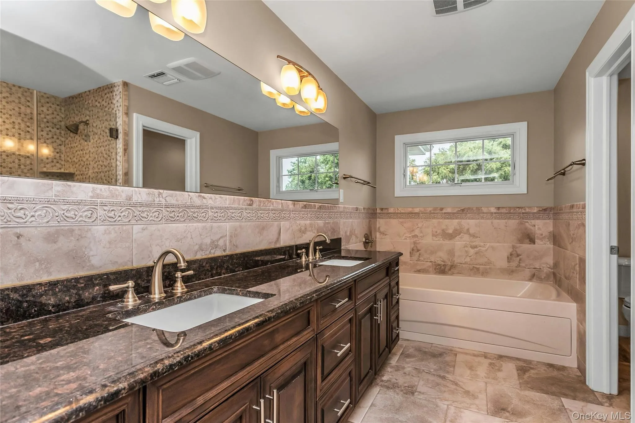 17 Vera Avenue, Oyster Bay, NY, 4 Bedrooms Bedrooms, 11 Rooms Rooms,3 BathroomsBathrooms,Residential,For Rent,Vera,0,1020683 17 Vera Avenue, Oyster Bay, NY, 4 Bedrooms Bedrooms, 11 Rooms Rooms,3 BathroomsBathrooms,Residential,For Rent,Vera,0,1020683