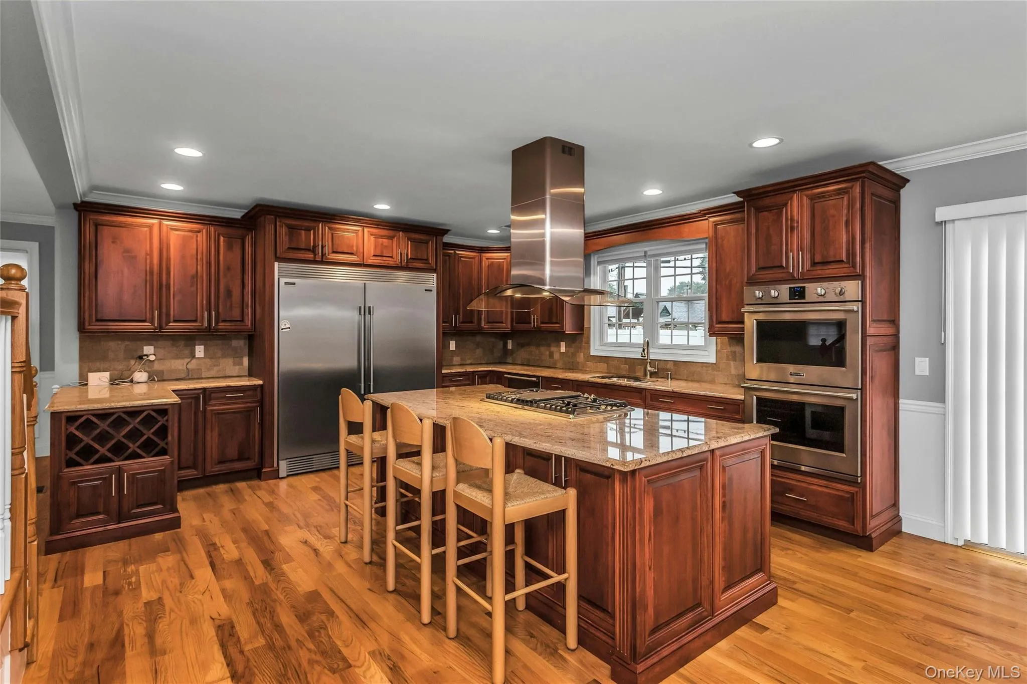 17 Vera Avenue, Oyster Bay, NY, 4 Bedrooms Bedrooms, 11 Rooms Rooms,3 BathroomsBathrooms,Residential,For Rent,Vera,0,1020683 17 Vera Avenue, Oyster Bay, NY, 4 Bedrooms Bedrooms, 11 Rooms Rooms,3 BathroomsBathrooms,Residential,For Rent,Vera,0,1020683