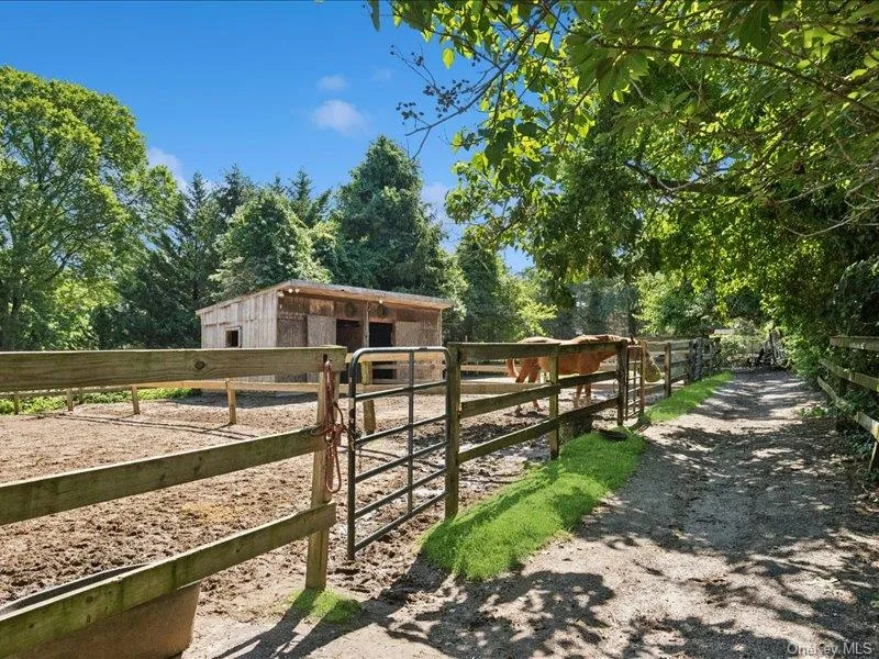 386 Bread And Cheese Hollow Road, Huntington, NY, 5 Bedrooms Bedrooms, 10 Rooms Rooms,2 BathroomsBathrooms,Residential,For Rent,Bread And Cheese Hollow,0,1020684 386 Bread And Cheese Hollow Road, Huntington, NY, 5 Bedrooms Bedrooms, 10 Rooms Rooms,2 BathroomsBathrooms,Residential,For Rent,Bread And Cheese Hollow,0,1020684