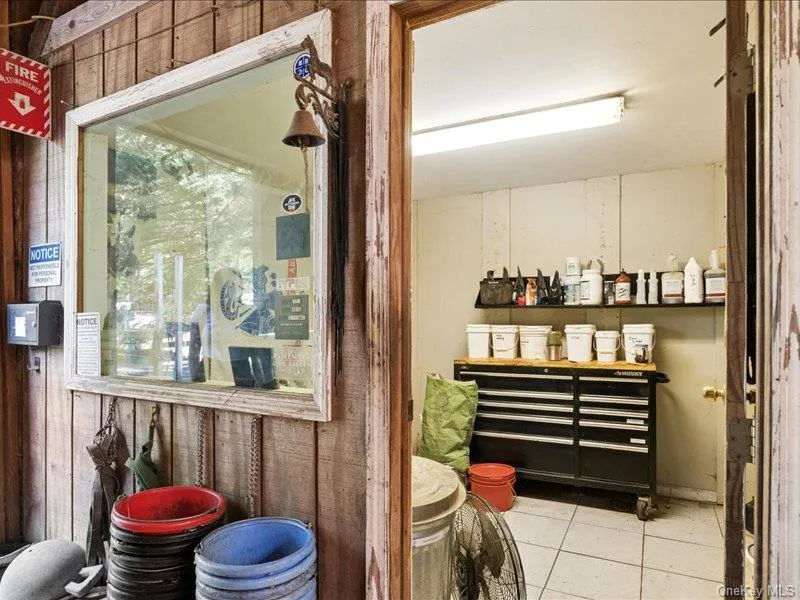 386 Bread And Cheese Hollow Road, Huntington, NY, 5 Bedrooms Bedrooms, 10 Rooms Rooms,2 BathroomsBathrooms,Residential,For Rent,Bread And Cheese Hollow,0,1020684 386 Bread And Cheese Hollow Road, Huntington, NY, 5 Bedrooms Bedrooms, 10 Rooms Rooms,2 BathroomsBathrooms,Residential,For Rent,Bread And Cheese Hollow,0,1020684