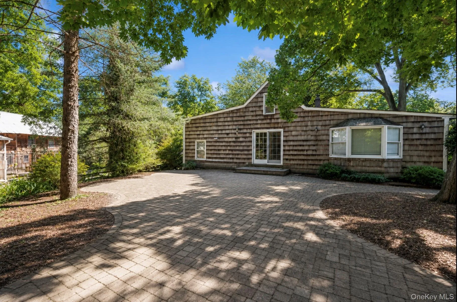 386 Bread And Cheese Hollow Road, Huntington, NY, 5 Bedrooms Bedrooms, 10 Rooms Rooms,2 BathroomsBathrooms,Residential,For Rent,Bread And Cheese Hollow,0,1020684 386 Bread And Cheese Hollow Road, Huntington, NY, 5 Bedrooms Bedrooms, 10 Rooms Rooms,2 BathroomsBathrooms,Residential,For Rent,Bread And Cheese Hollow,0,1020684
