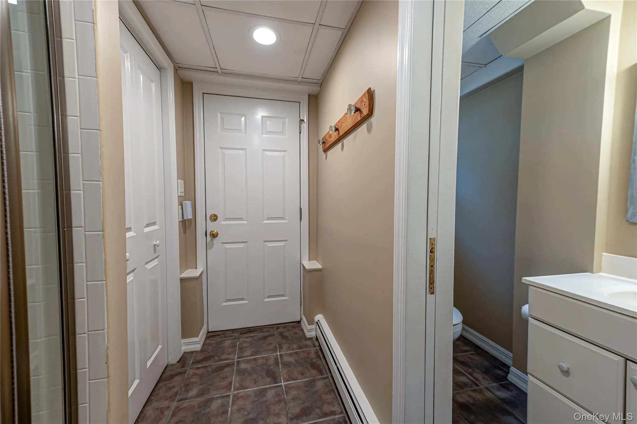 68 Bankside Drive, Huntington, NY, 5 Bedrooms Bedrooms, 10 Rooms Rooms,3 BathroomsBathrooms,Residential,For Rent,Bankside,0,1020691 68 Bankside Drive, Huntington, NY, 5 Bedrooms Bedrooms, 10 Rooms Rooms,3 BathroomsBathrooms,Residential,For Rent,Bankside,0,1020691