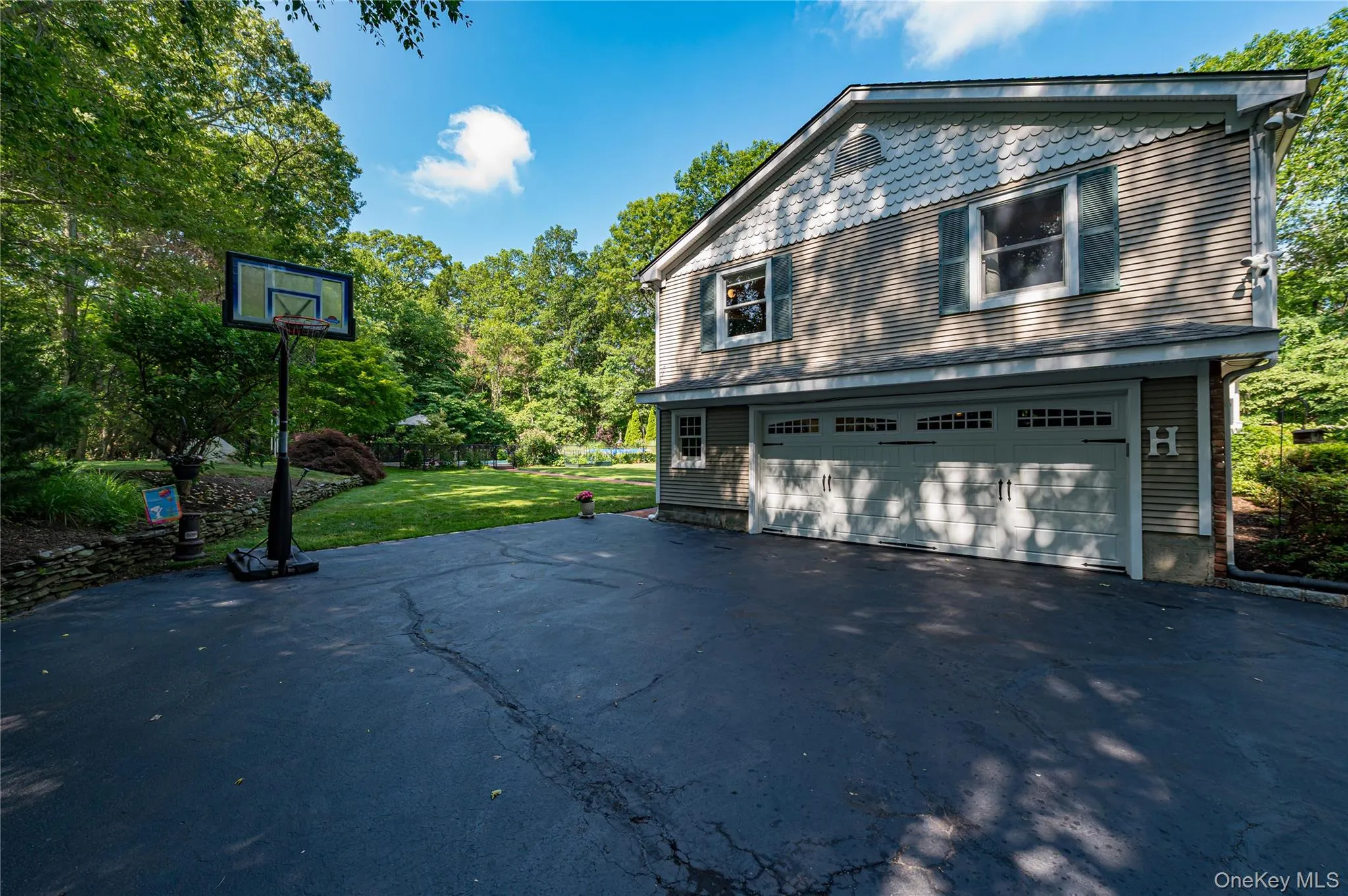 68 Bankside Drive, Huntington, NY, 5 Bedrooms Bedrooms, 10 Rooms Rooms,3 BathroomsBathrooms,Residential,For Rent,Bankside,0,1020691 68 Bankside Drive, Huntington, NY, 5 Bedrooms Bedrooms, 10 Rooms Rooms,3 BathroomsBathrooms,Residential,For Rent,Bankside,0,1020691