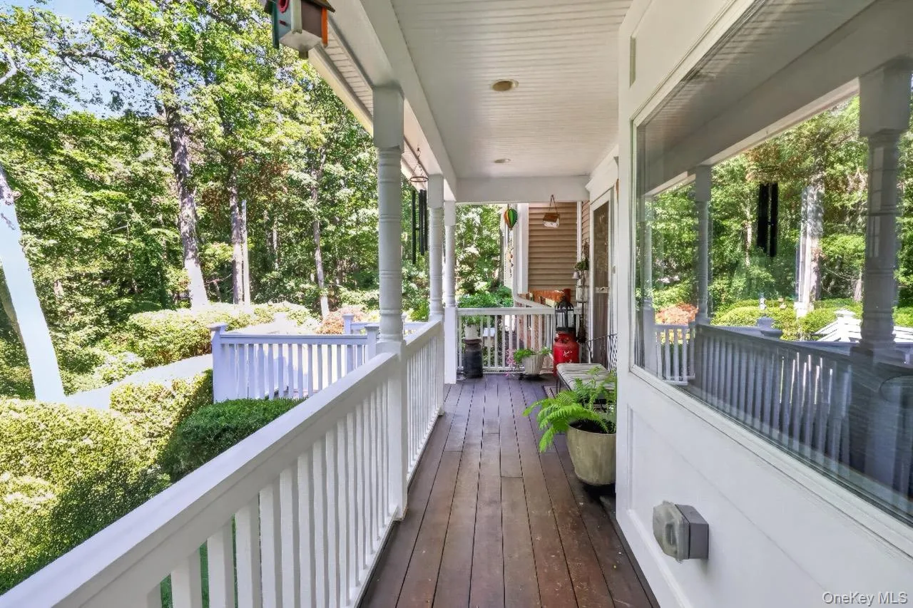 68 Bankside Drive, Huntington, NY, 5 Bedrooms Bedrooms, 10 Rooms Rooms,3 BathroomsBathrooms,Residential,For Rent,Bankside,0,1020691 68 Bankside Drive, Huntington, NY, 5 Bedrooms Bedrooms, 10 Rooms Rooms,3 BathroomsBathrooms,Residential,For Rent,Bankside,0,1020691