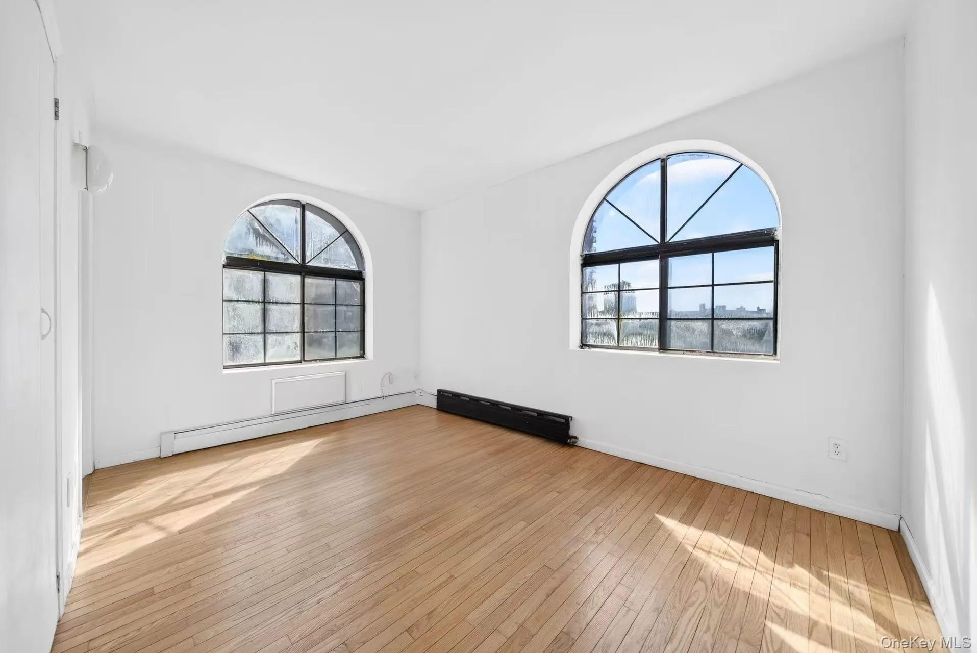 42-60 Colden Street, New York, NY, 2 Bedrooms Bedrooms, 5 Rooms Rooms,2 BathroomsBathrooms,Residential,For Rent,Colden,0,1020692 42-60 Colden Street, New York, NY, 2 Bedrooms Bedrooms, 5 Rooms Rooms,2 BathroomsBathrooms,Residential,For Rent,Colden,0,1020692