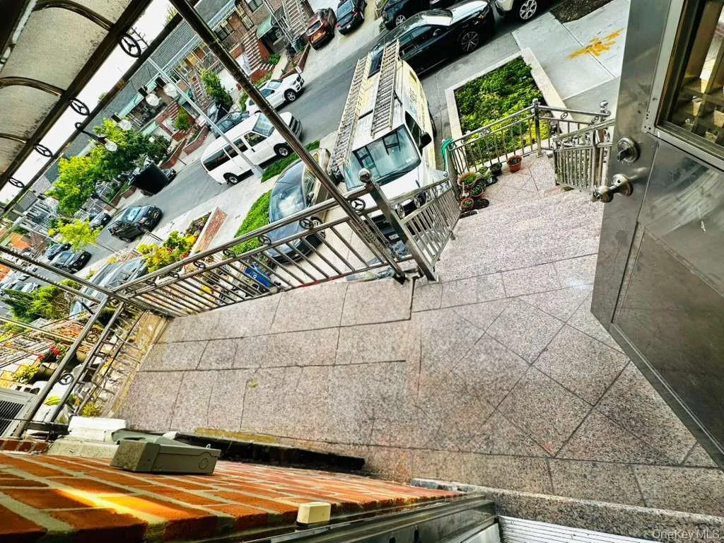25-33 77th, New York, NY, 2 Bedrooms Bedrooms, 3 Rooms Rooms,1 BathroomBathrooms,Residential Lease,For Rent,77th,0,1020693 25-33 77th, New York, NY, 2 Bedrooms Bedrooms, 3 Rooms Rooms,1 BathroomBathrooms,Residential Lease,For Rent,77th,0,1020693