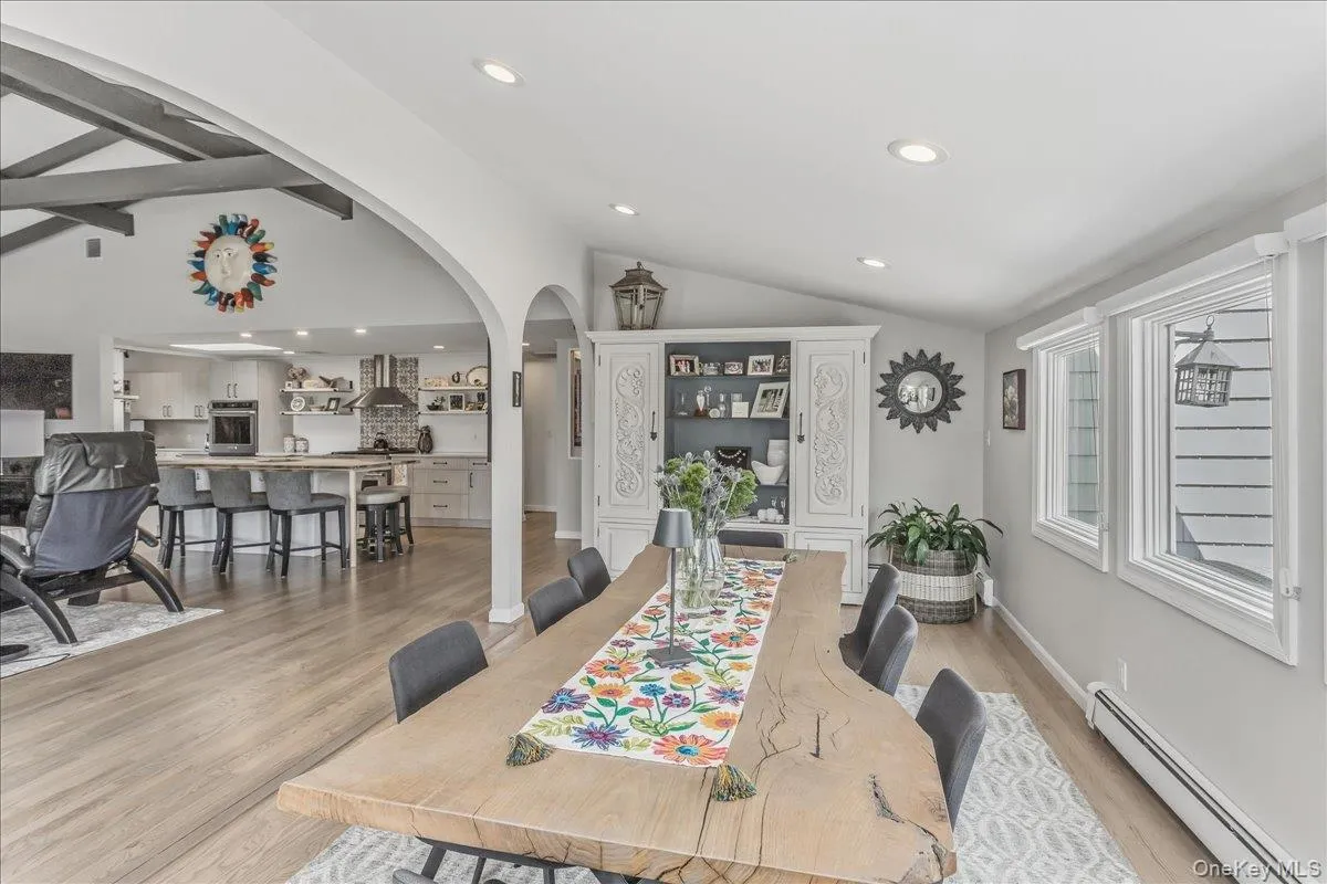 72 Circle Drive, Babylon, NY, 4 Bedrooms Bedrooms, 12 Rooms Rooms,3 BathroomsBathrooms,Residential,For Rent,Circle,0,1020694 72 Circle Drive, Babylon, NY, 4 Bedrooms Bedrooms, 12 Rooms Rooms,3 BathroomsBathrooms,Residential,For Rent,Circle,0,1020694