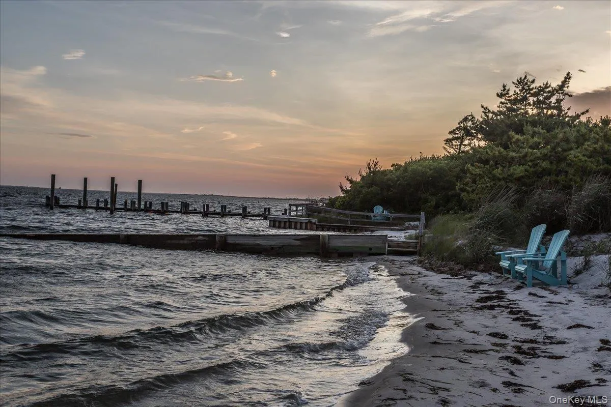 72 Circle Drive, Babylon, NY, 4 Bedrooms Bedrooms, 12 Rooms Rooms,3 BathroomsBathrooms,Residential,For Rent,Circle,0,1020694 72 Circle Drive, Babylon, NY, 4 Bedrooms Bedrooms, 12 Rooms Rooms,3 BathroomsBathrooms,Residential,For Rent,Circle,0,1020694