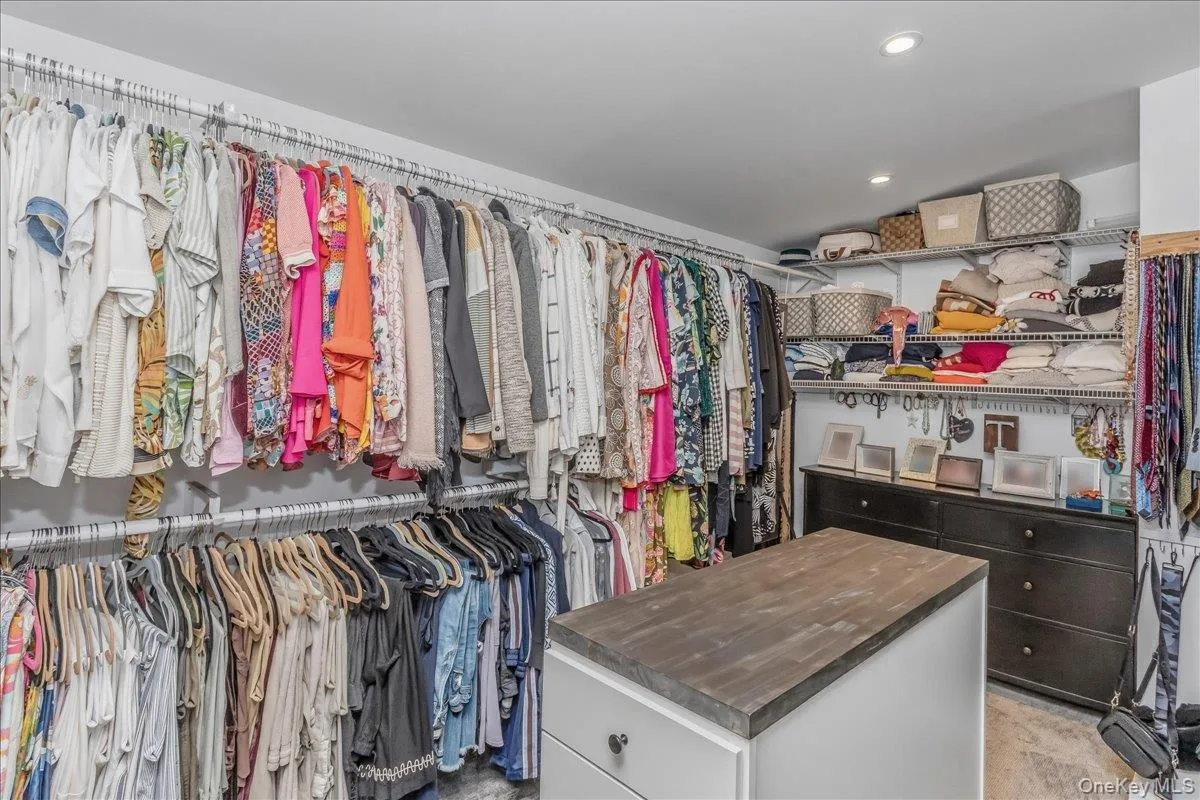 72 Circle Drive, Babylon, NY, 4 Bedrooms Bedrooms, 12 Rooms Rooms,3 BathroomsBathrooms,Residential,For Rent,Circle,0,1020694 72 Circle Drive, Babylon, NY, 4 Bedrooms Bedrooms, 12 Rooms Rooms,3 BathroomsBathrooms,Residential,For Rent,Circle,0,1020694