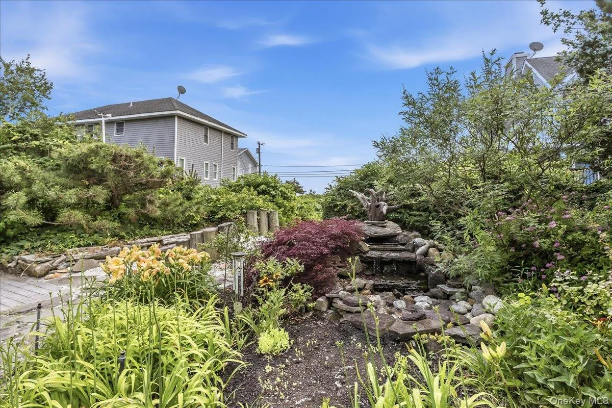 72 Circle Drive, Babylon, NY, 4 Bedrooms Bedrooms, 12 Rooms Rooms,3 BathroomsBathrooms,Residential,For Rent,Circle,0,1020694 72 Circle Drive, Babylon, NY, 4 Bedrooms Bedrooms, 12 Rooms Rooms,3 BathroomsBathrooms,Residential,For Rent,Circle,0,1020694