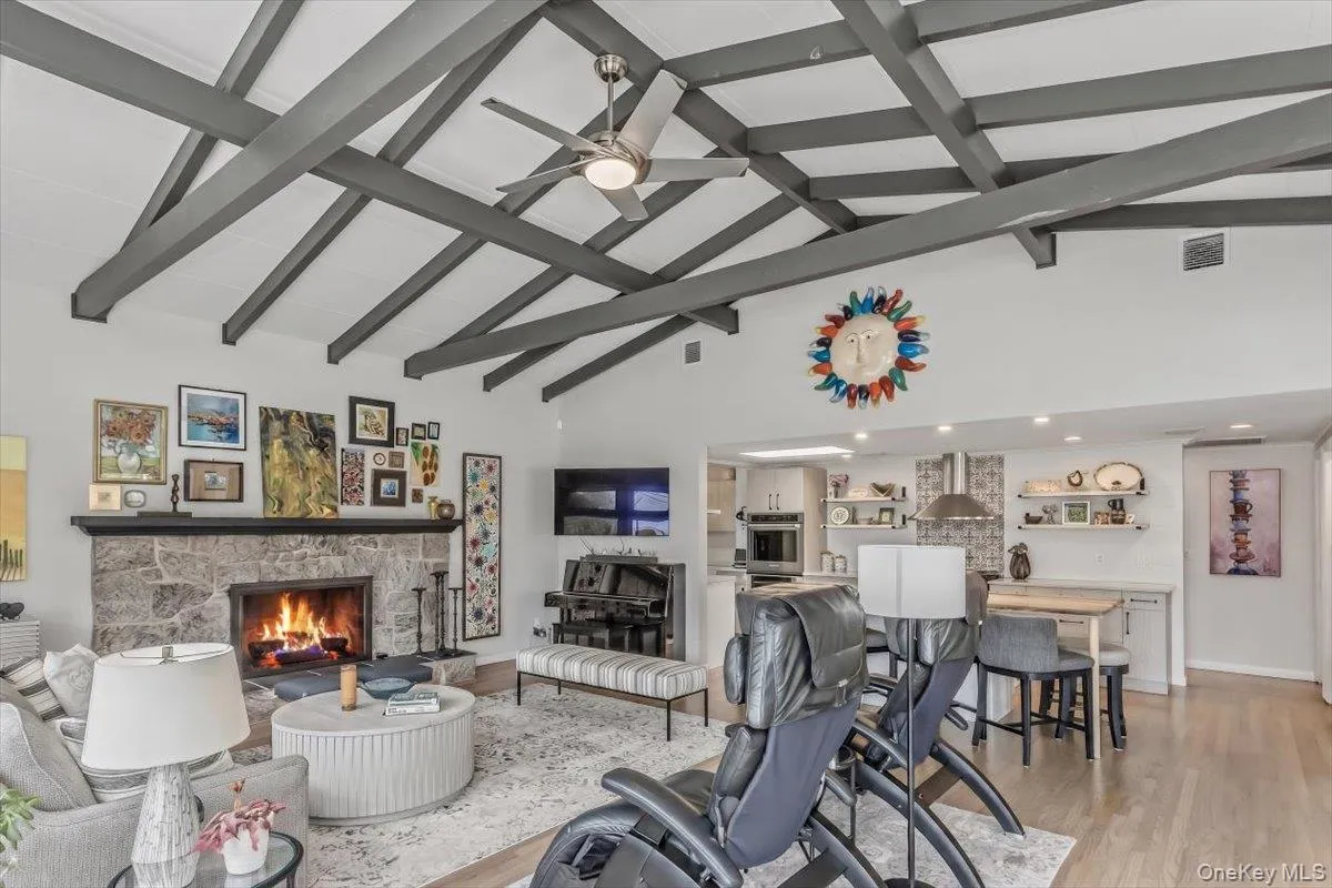 72 Circle Drive, Babylon, NY, 4 Bedrooms Bedrooms, 12 Rooms Rooms,3 BathroomsBathrooms,Residential,For Rent,Circle,0,1020694 72 Circle Drive, Babylon, NY, 4 Bedrooms Bedrooms, 12 Rooms Rooms,3 BathroomsBathrooms,Residential,For Rent,Circle,0,1020694