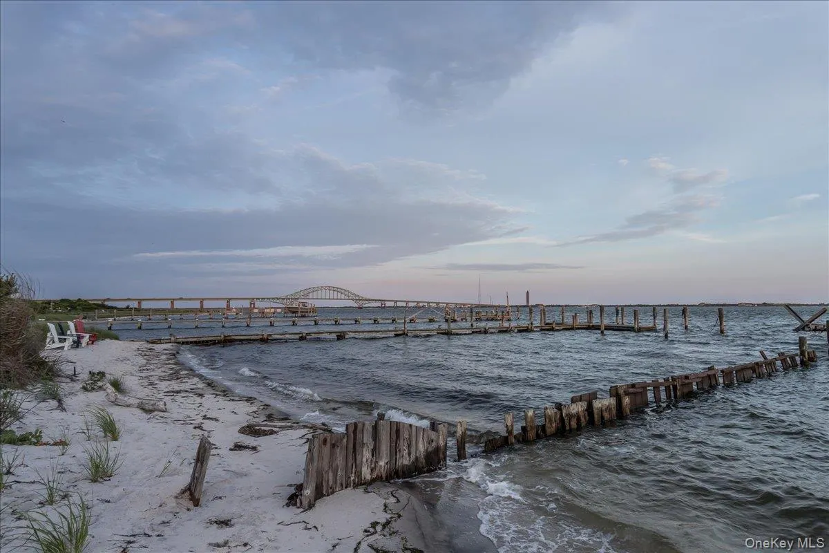 72 Circle Drive, Babylon, NY, 4 Bedrooms Bedrooms, 12 Rooms Rooms,3 BathroomsBathrooms,Residential,For Rent,Circle,0,1020694 72 Circle Drive, Babylon, NY, 4 Bedrooms Bedrooms, 12 Rooms Rooms,3 BathroomsBathrooms,Residential,For Rent,Circle,0,1020694