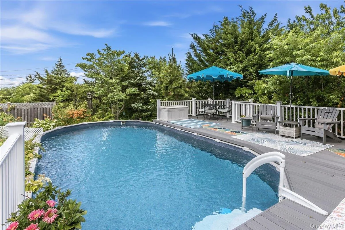 72 Circle Drive, Babylon, NY, 4 Bedrooms Bedrooms, 12 Rooms Rooms,3 BathroomsBathrooms,Residential,For Rent,Circle,0,1020694 72 Circle Drive, Babylon, NY, 4 Bedrooms Bedrooms, 12 Rooms Rooms,3 BathroomsBathrooms,Residential,For Rent,Circle,0,1020694
