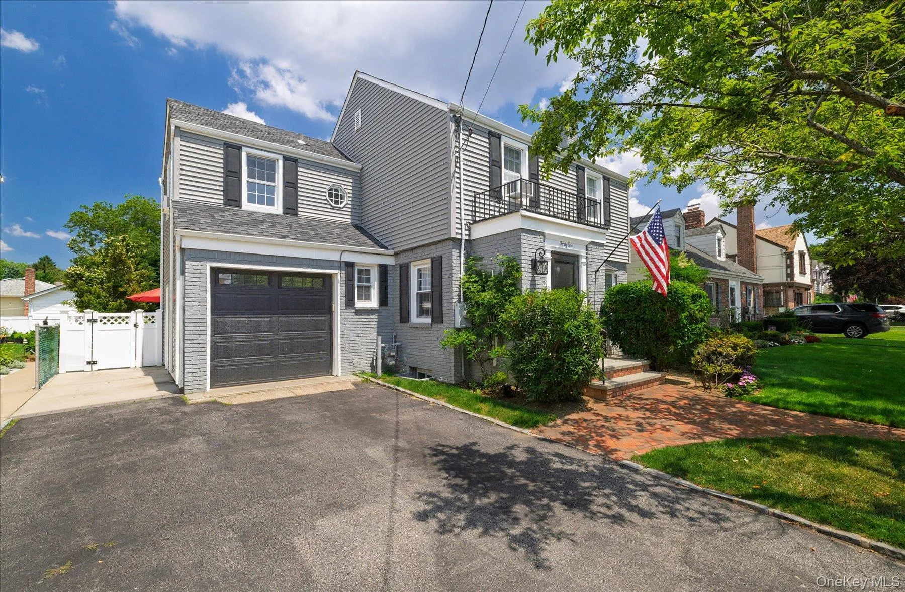 41 Hart Street, Hempstead, NY, 3 Bedrooms Bedrooms, 7 Rooms Rooms,1 BathroomBathrooms,Residential,For Rent,Hart,0,1020696 41 Hart Street, Hempstead, NY, 3 Bedrooms Bedrooms, 7 Rooms Rooms,1 BathroomBathrooms,Residential,For Rent,Hart,0,1020696