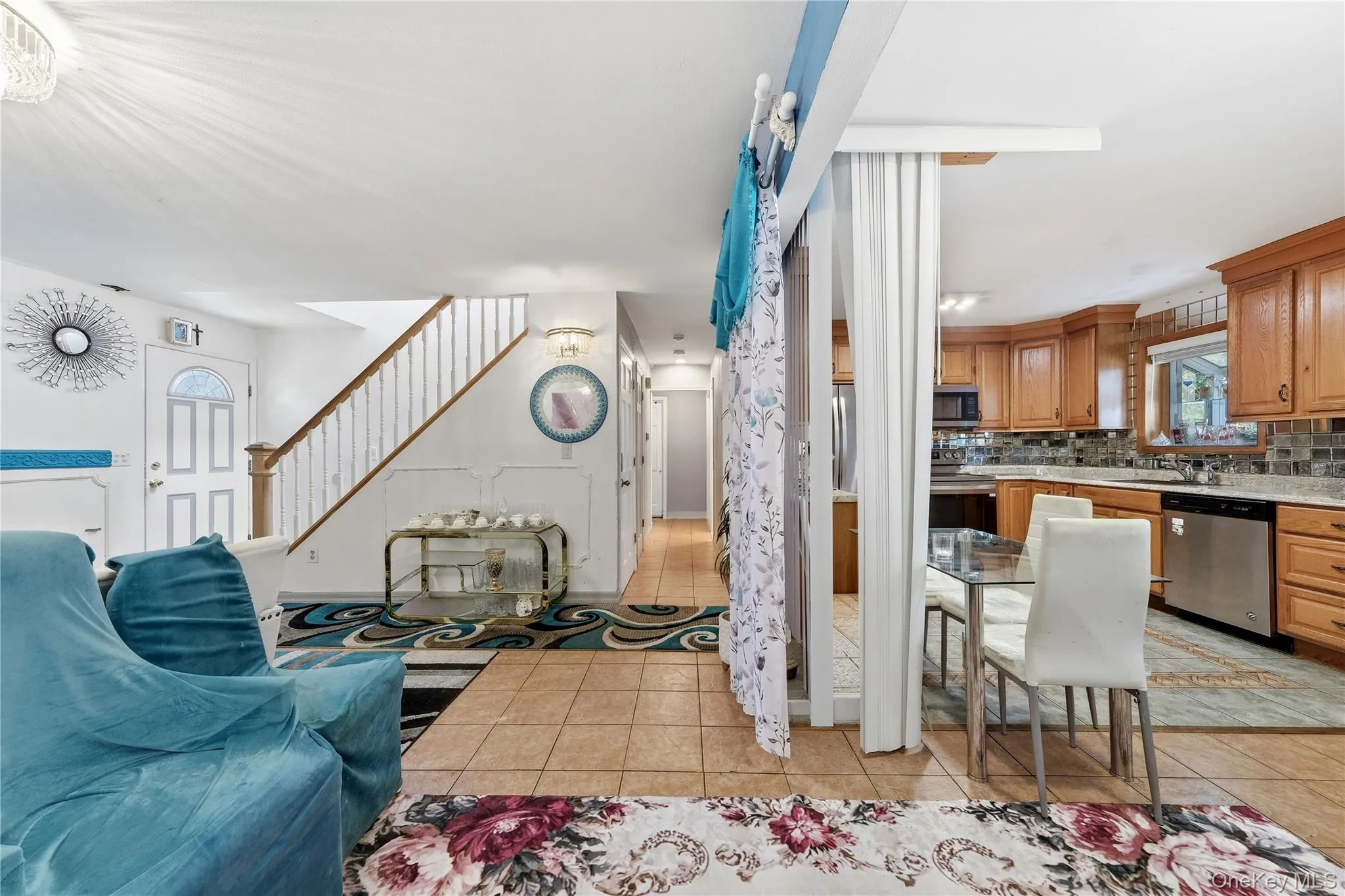 70 Avenue A, Brookhaven, NY, 6 Bedrooms Bedrooms, 8 Rooms Rooms,3 BathroomsBathrooms,Residential,For Rent,Avenue A,0,1020702 70 Avenue A, Brookhaven, NY, 6 Bedrooms Bedrooms, 8 Rooms Rooms,3 BathroomsBathrooms,Residential,For Rent,Avenue A,0,1020702