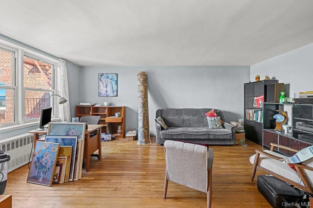 31-85 Crescent Street, New York, NY, 1 Bedroom Bedrooms, 4 Rooms Rooms,1 BathroomBathrooms,Residential,For Rent,Crescent,0,1020703 31-85 Crescent Street, New York, NY, 1 Bedroom Bedrooms, 4 Rooms Rooms,1 BathroomBathrooms,Residential,For Rent,Crescent,0,1020703