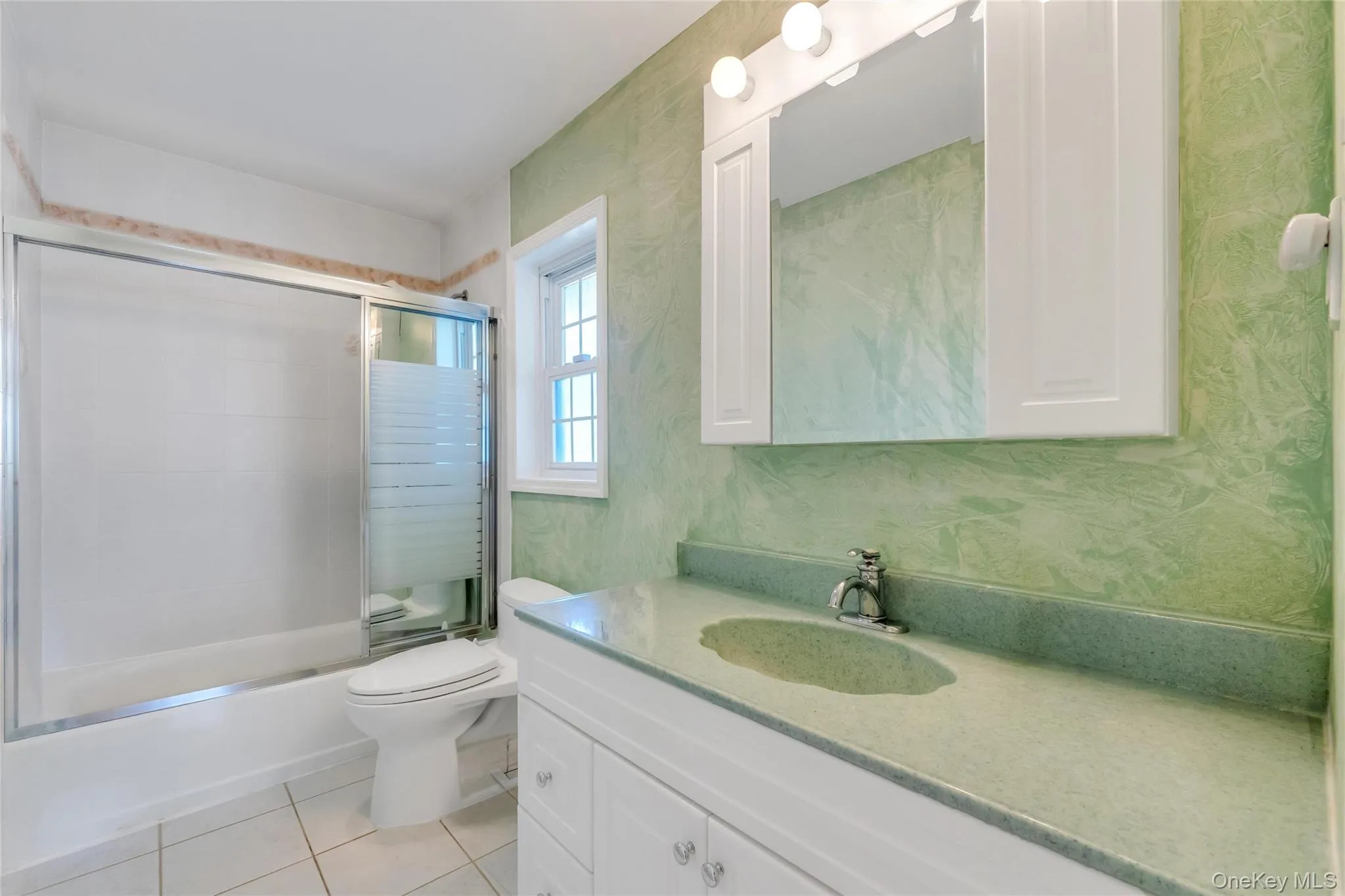 22 Dover Hill Drive, Smithtown, NY, 3 Bedrooms Bedrooms, 6 Rooms Rooms,2 BathroomsBathrooms,Residential,For Rent,Dover Hill,0,1020707 22 Dover Hill Drive, Smithtown, NY, 3 Bedrooms Bedrooms, 6 Rooms Rooms,2 BathroomsBathrooms,Residential,For Rent,Dover Hill,0,1020707