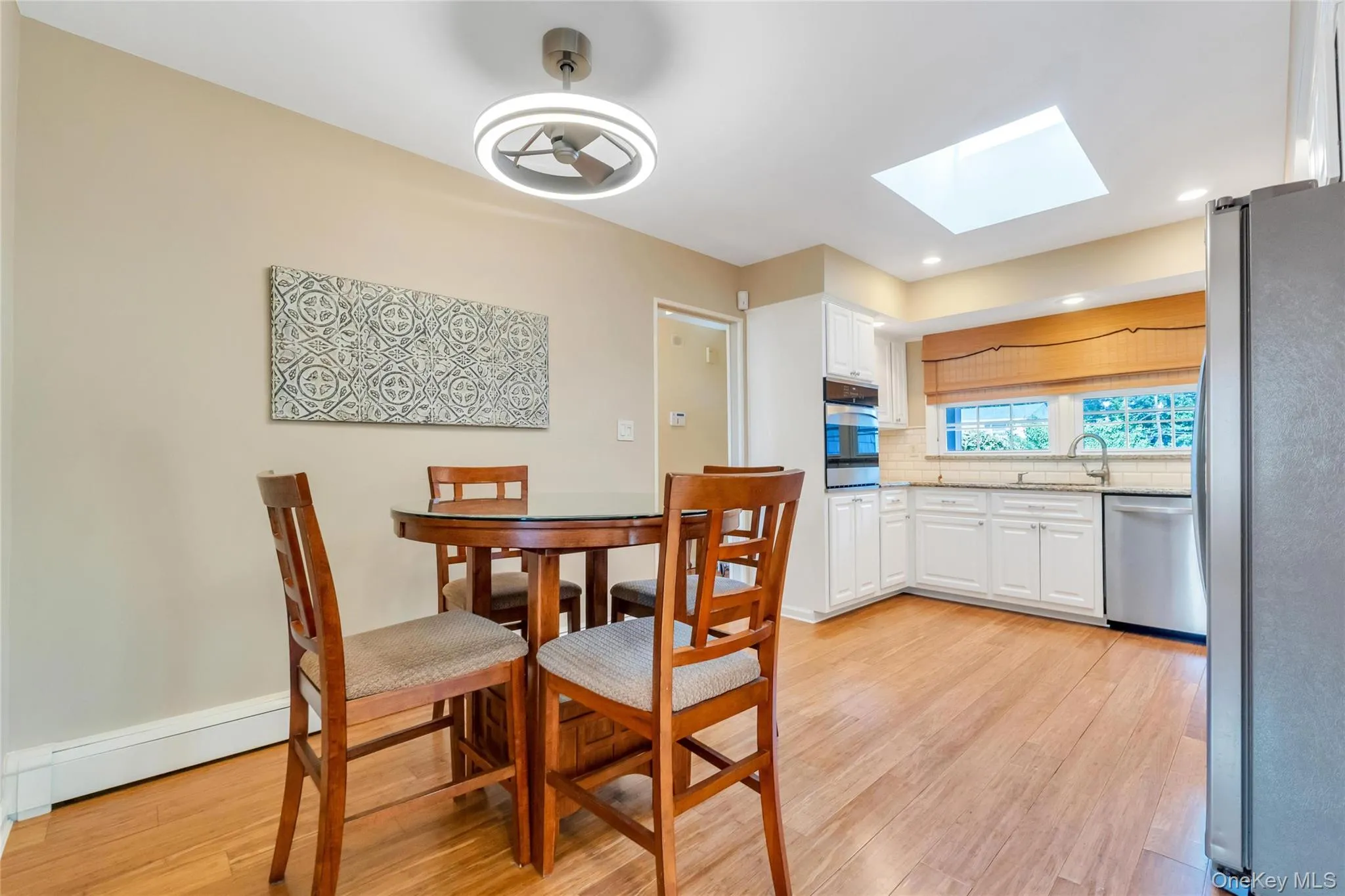 22 Dover Hill Drive, Smithtown, NY, 3 Bedrooms Bedrooms, 6 Rooms Rooms,2 BathroomsBathrooms,Residential,For Rent,Dover Hill,0,1020707 22 Dover Hill Drive, Smithtown, NY, 3 Bedrooms Bedrooms, 6 Rooms Rooms,2 BathroomsBathrooms,Residential,For Rent,Dover Hill,0,1020707