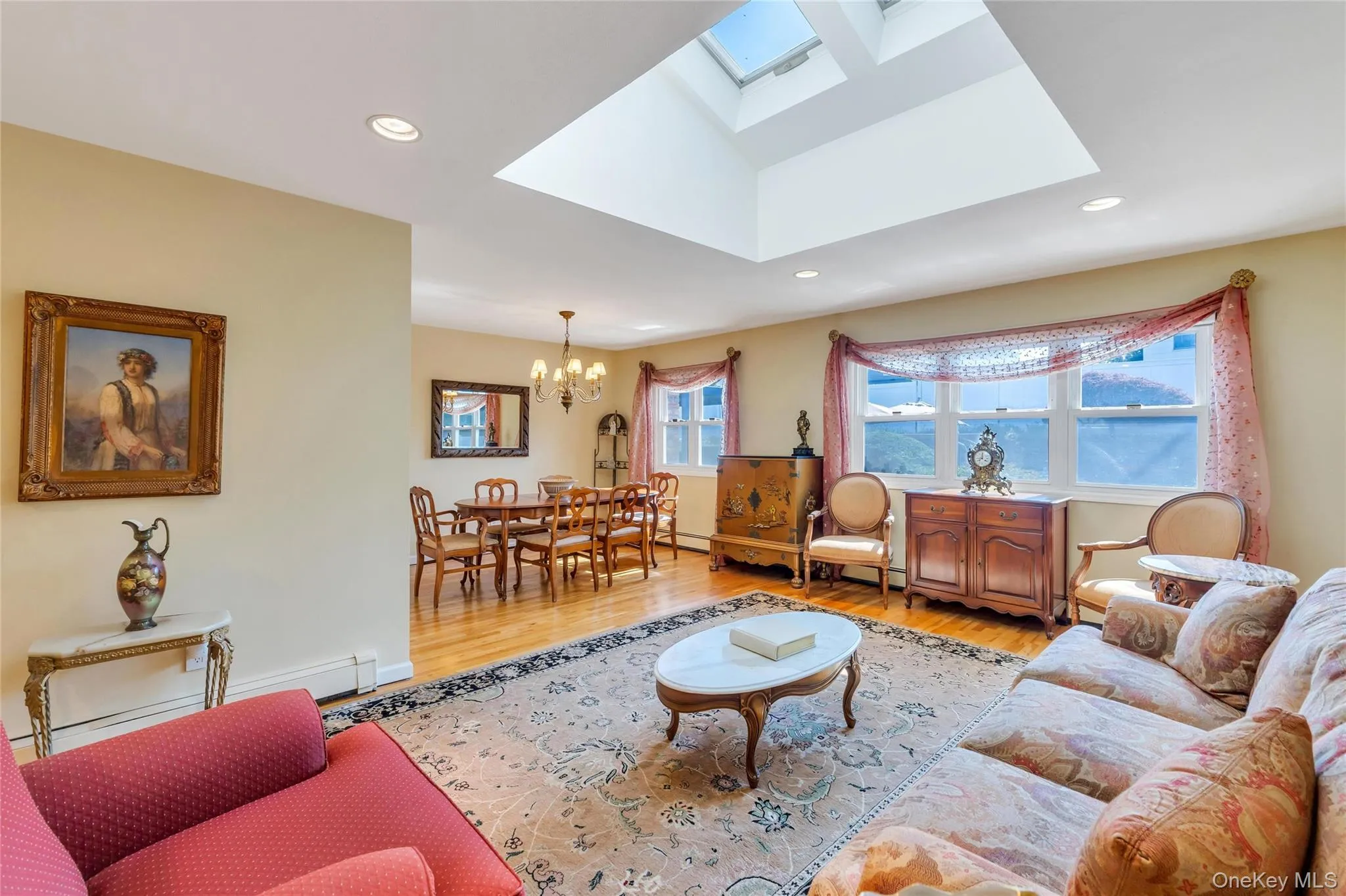 22 Dover Hill Drive, Smithtown, NY, 3 Bedrooms Bedrooms, 6 Rooms Rooms,2 BathroomsBathrooms,Residential,For Rent,Dover Hill,0,1020707 22 Dover Hill Drive, Smithtown, NY, 3 Bedrooms Bedrooms, 6 Rooms Rooms,2 BathroomsBathrooms,Residential,For Rent,Dover Hill,0,1020707