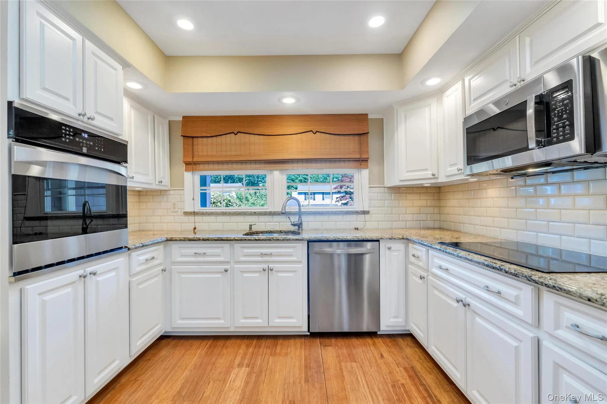 22 Dover Hill Drive, Smithtown, NY, 3 Bedrooms Bedrooms, 6 Rooms Rooms,2 BathroomsBathrooms,Residential,For Rent,Dover Hill,0,1020707 22 Dover Hill Drive, Smithtown, NY, 3 Bedrooms Bedrooms, 6 Rooms Rooms,2 BathroomsBathrooms,Residential,For Rent,Dover Hill,0,1020707