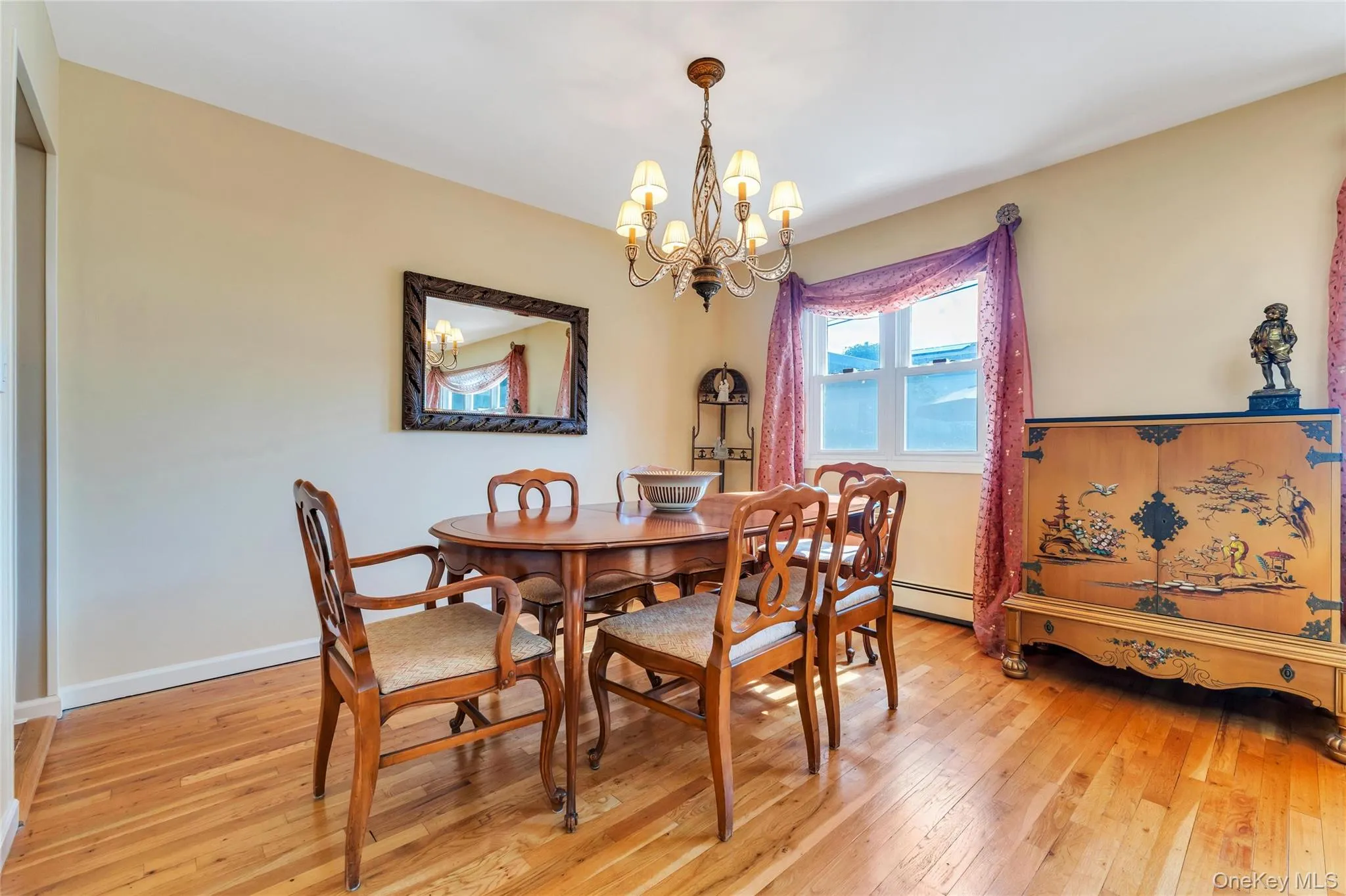 22 Dover Hill Drive, Smithtown, NY, 3 Bedrooms Bedrooms, 6 Rooms Rooms,2 BathroomsBathrooms,Residential,For Rent,Dover Hill,0,1020707 22 Dover Hill Drive, Smithtown, NY, 3 Bedrooms Bedrooms, 6 Rooms Rooms,2 BathroomsBathrooms,Residential,For Rent,Dover Hill,0,1020707