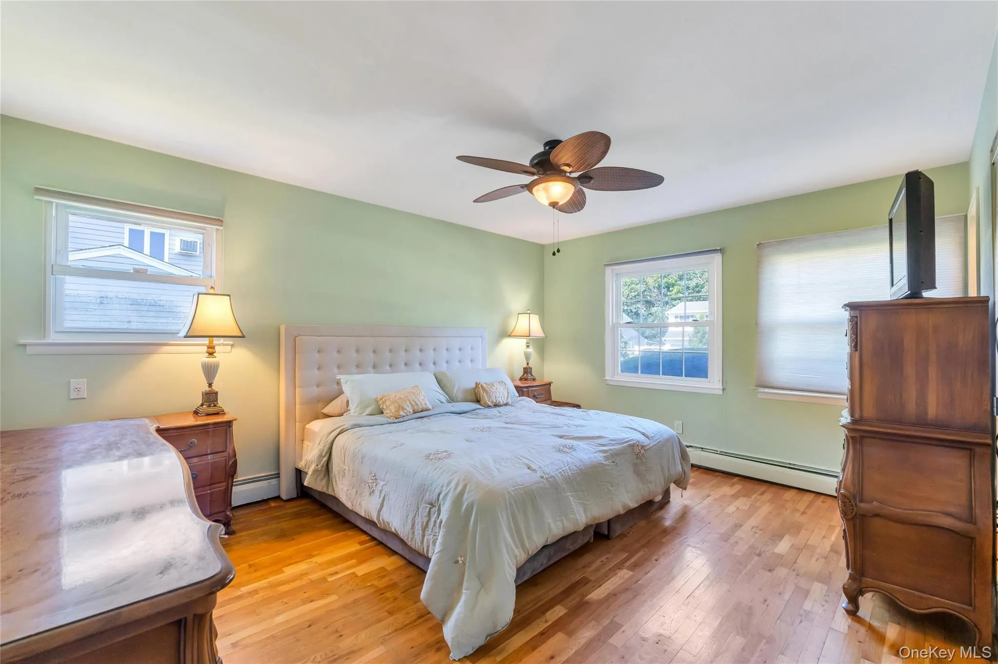 22 Dover Hill Drive, Smithtown, NY, 3 Bedrooms Bedrooms, 6 Rooms Rooms,2 BathroomsBathrooms,Residential,For Rent,Dover Hill,0,1020707 22 Dover Hill Drive, Smithtown, NY, 3 Bedrooms Bedrooms, 6 Rooms Rooms,2 BathroomsBathrooms,Residential,For Rent,Dover Hill,0,1020707