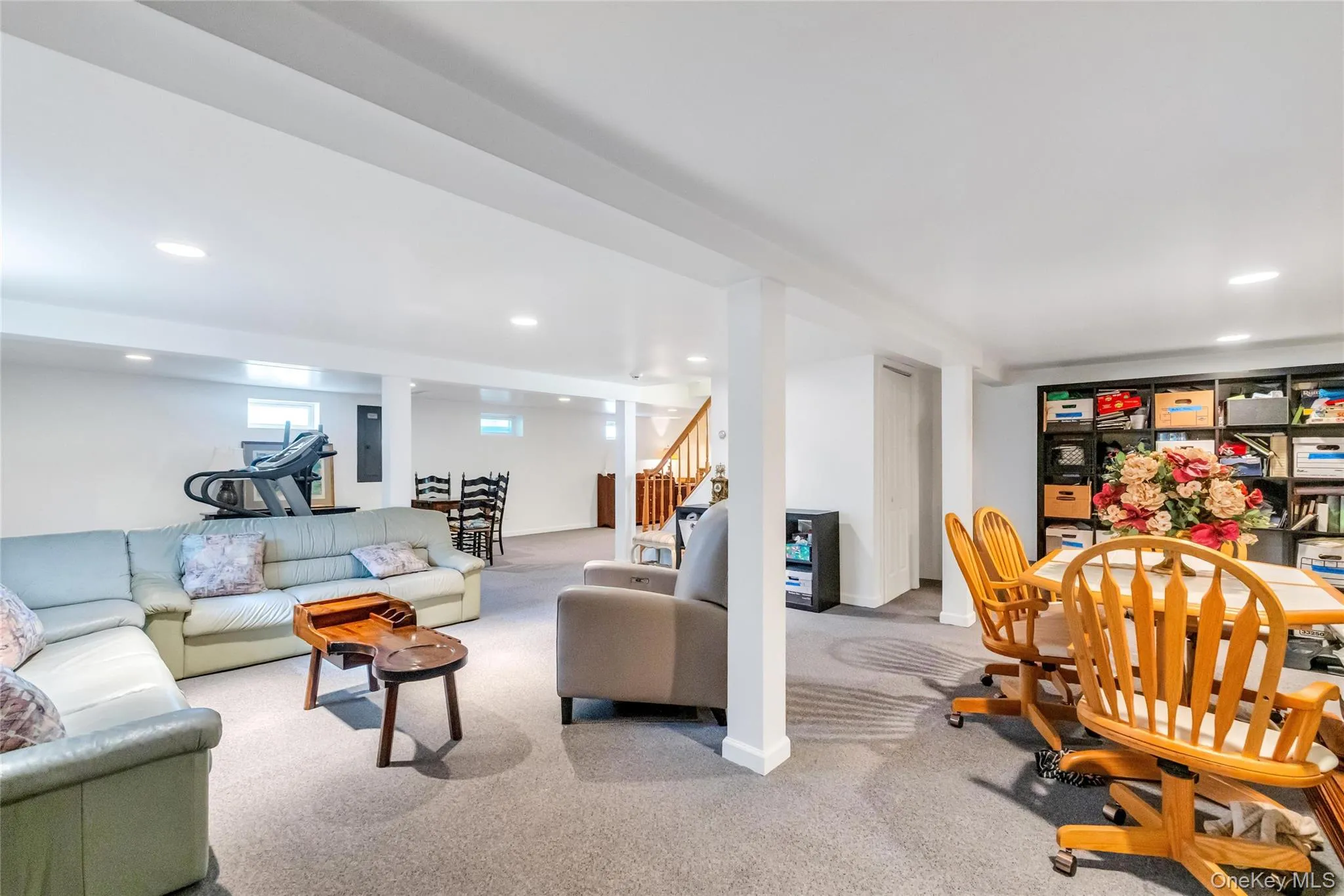 22 Dover Hill Drive, Smithtown, NY, 3 Bedrooms Bedrooms, 6 Rooms Rooms,2 BathroomsBathrooms,Residential,For Rent,Dover Hill,0,1020707 22 Dover Hill Drive, Smithtown, NY, 3 Bedrooms Bedrooms, 6 Rooms Rooms,2 BathroomsBathrooms,Residential,For Rent,Dover Hill,0,1020707